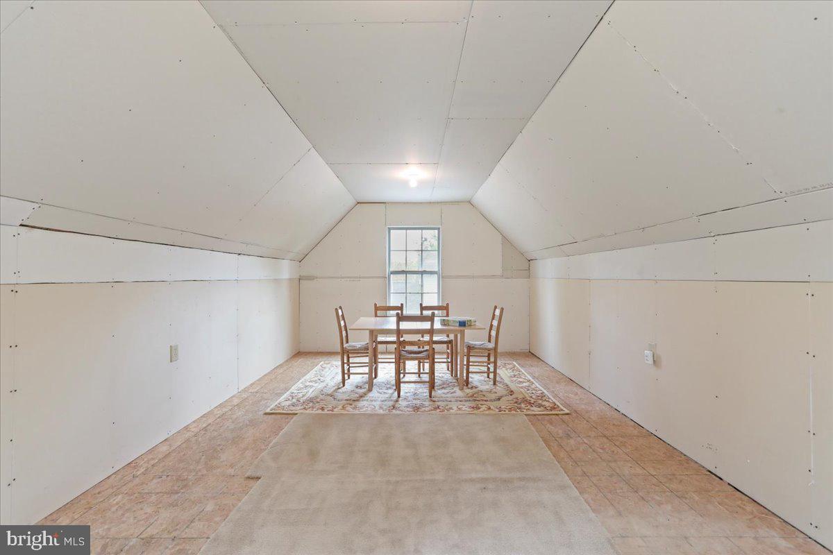 POTOMAC GLEN - Residential