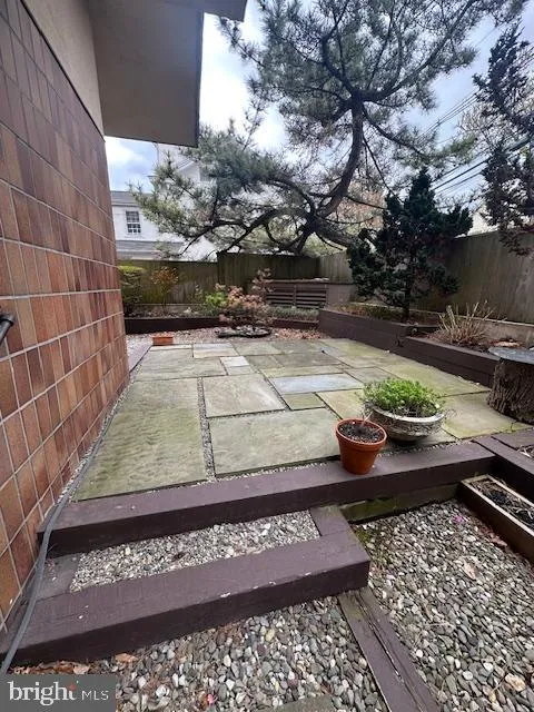 Princeton, New Jersey 08540, United States, 2 Bedrooms Bedrooms, ,2 BathroomsBathrooms,Residential,Coming Soon,220534