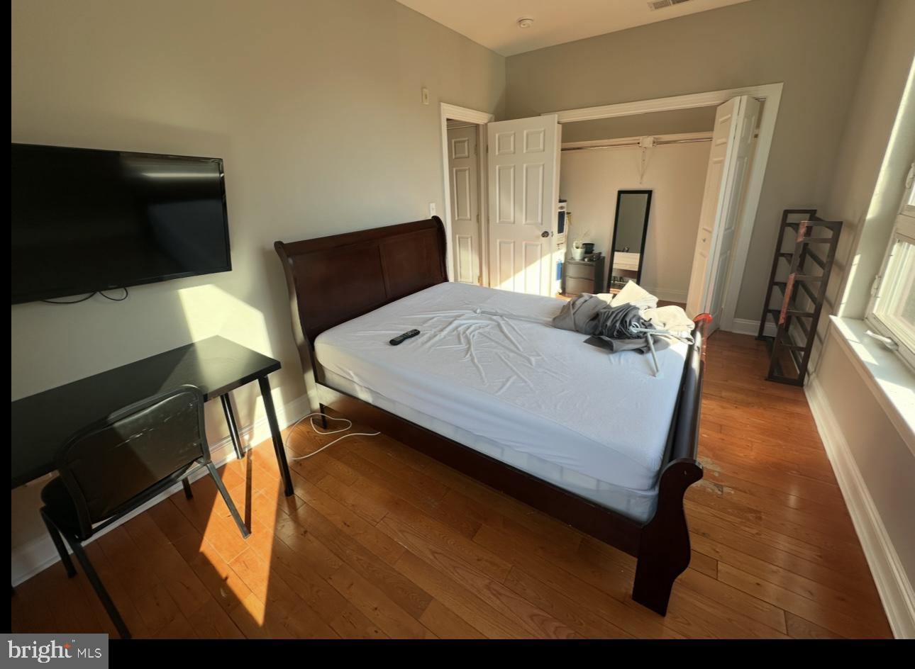 UNIVERSITY CITY - Residential Lease