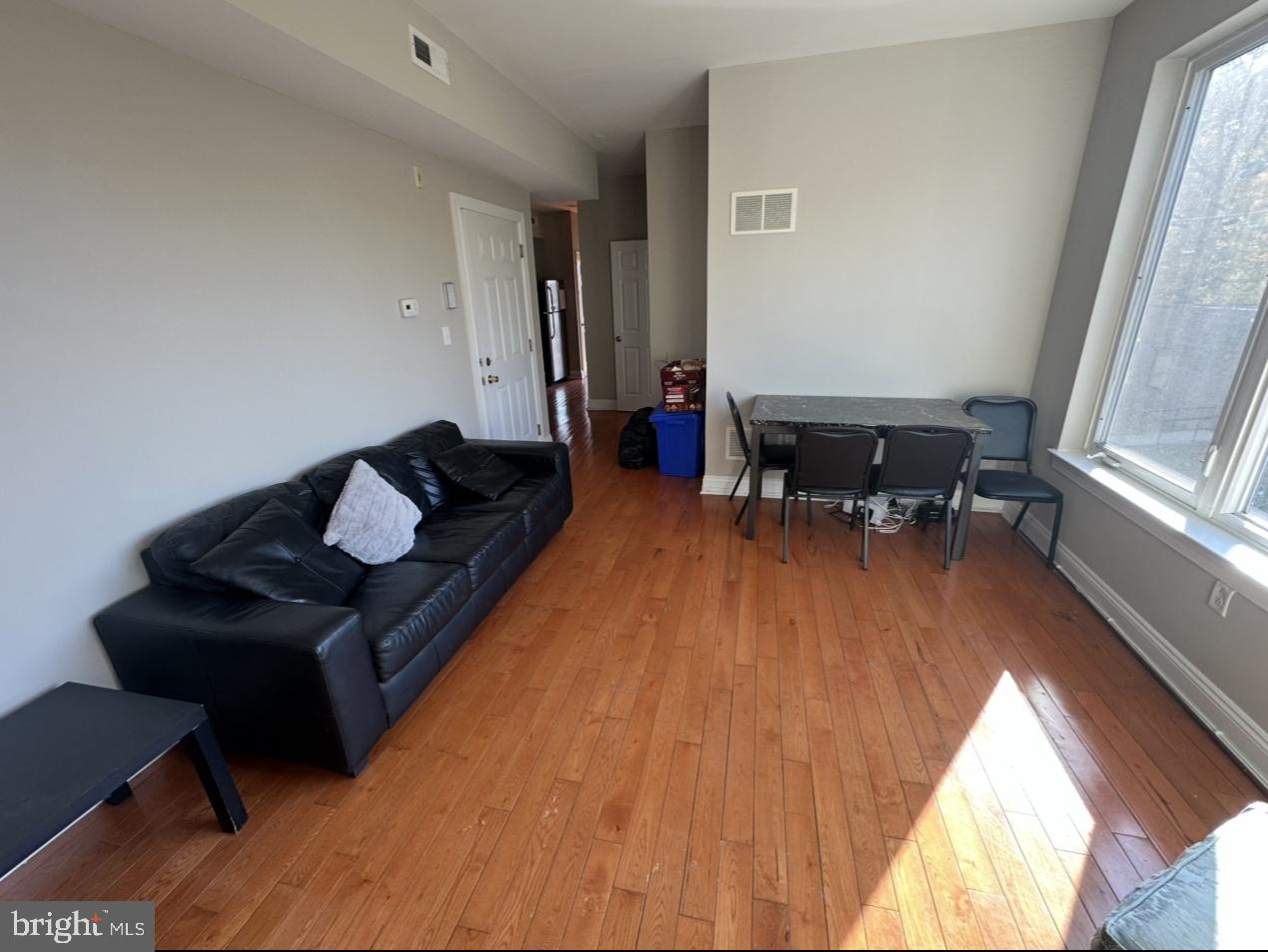 UNIVERSITY CITY - Residential Lease