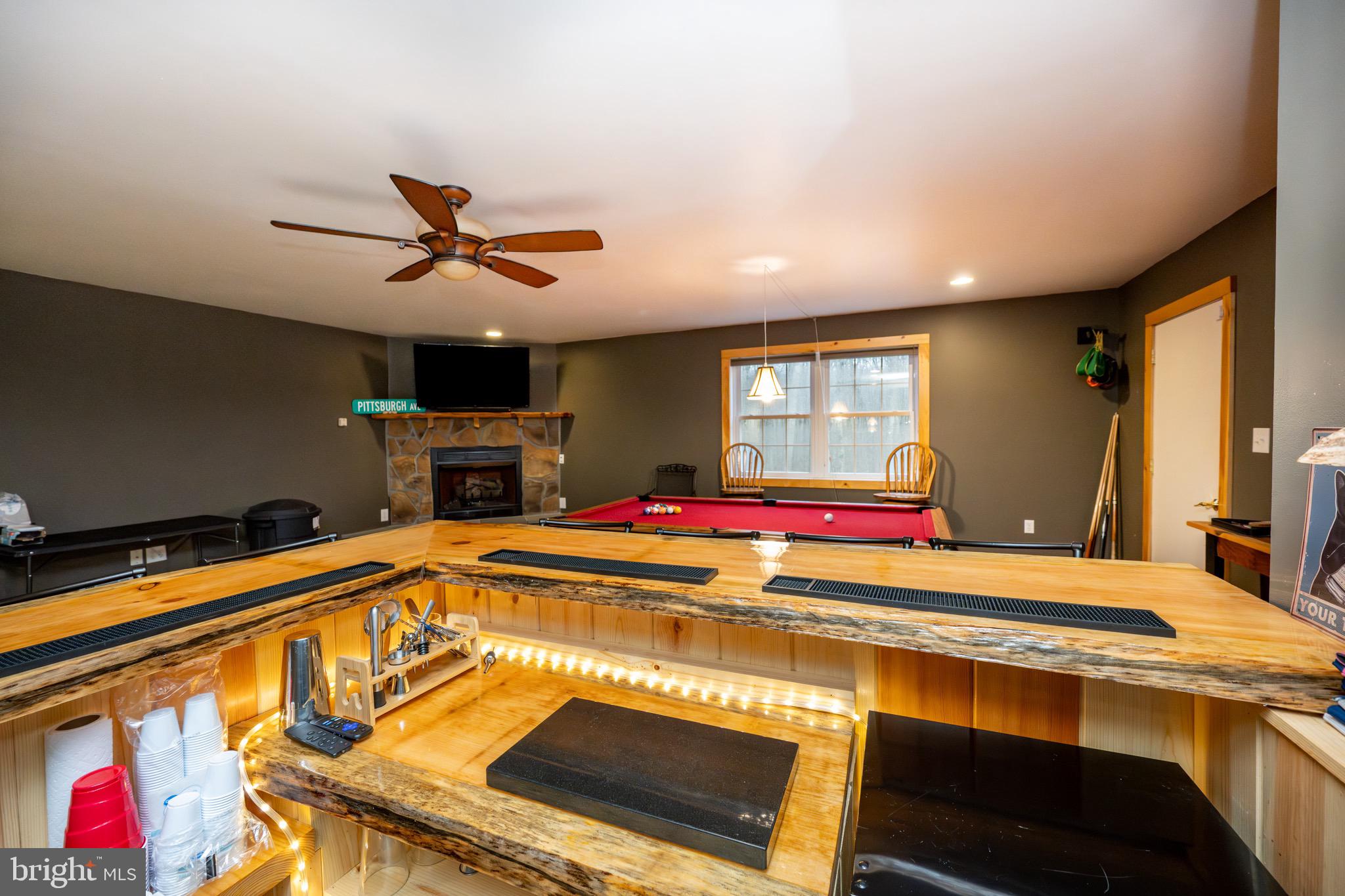 SANG RUN RD - Residential