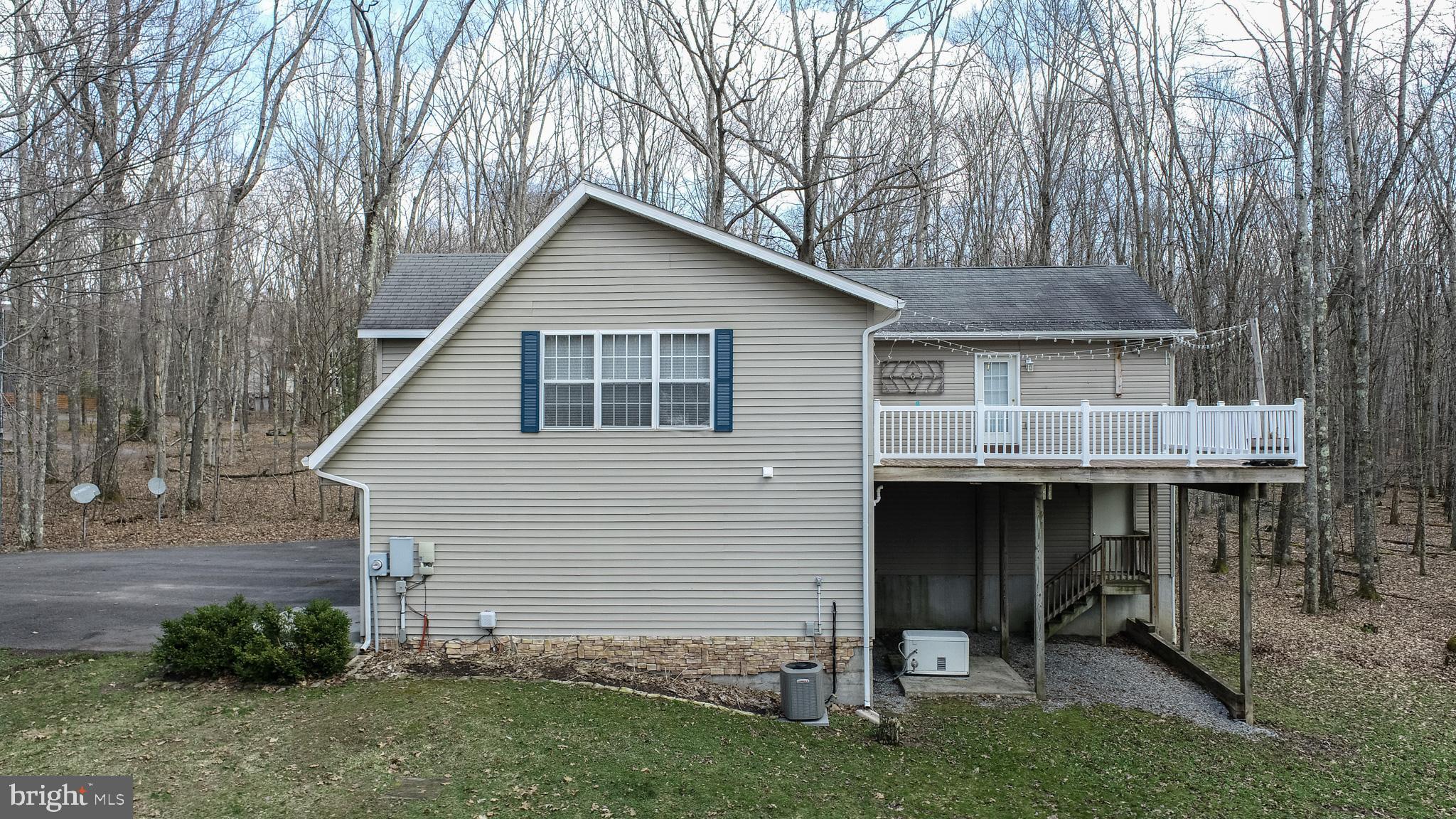 SANG RUN RD - Residential