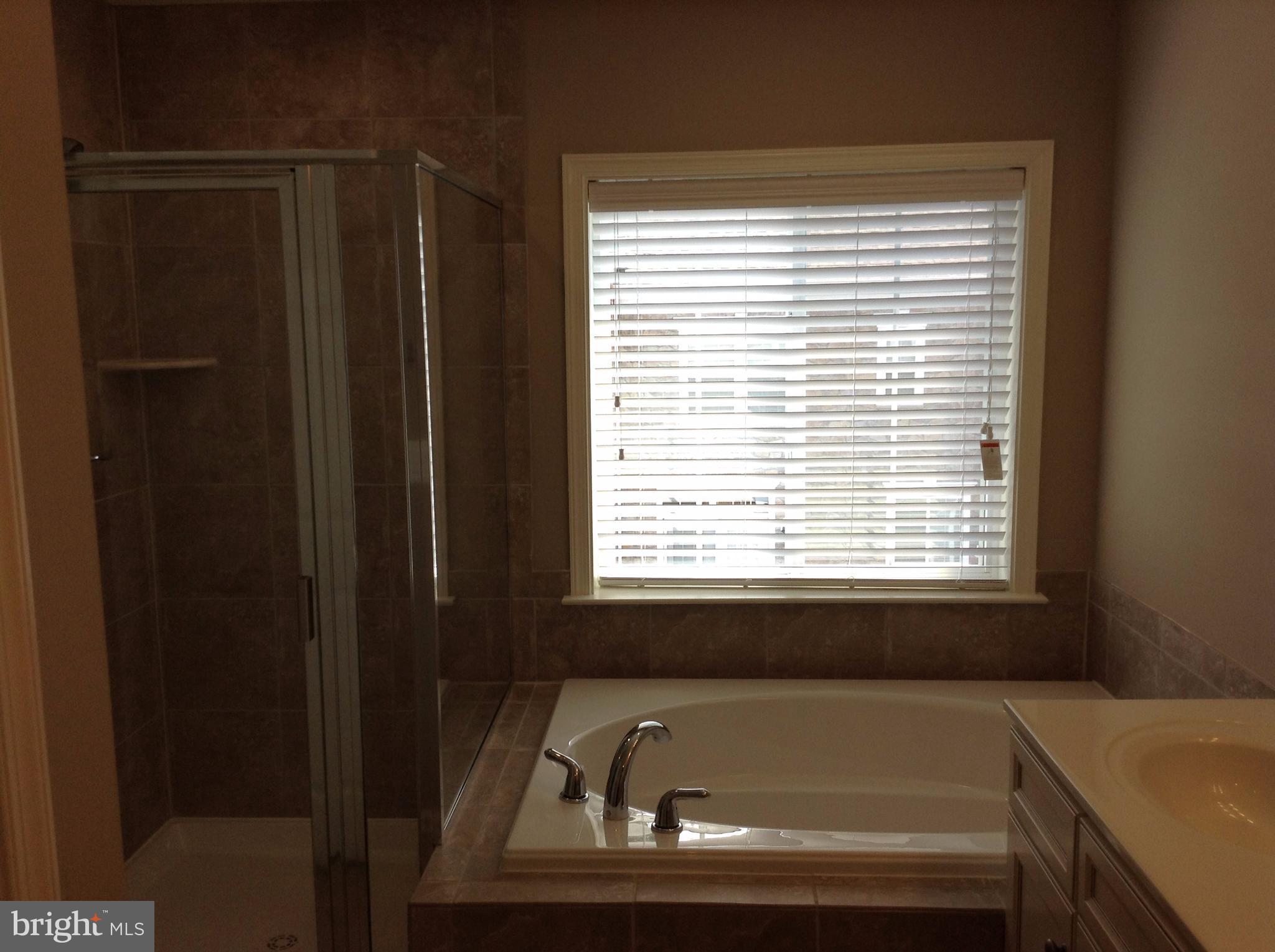 CANFIELD VILLAGE - Residential Lease