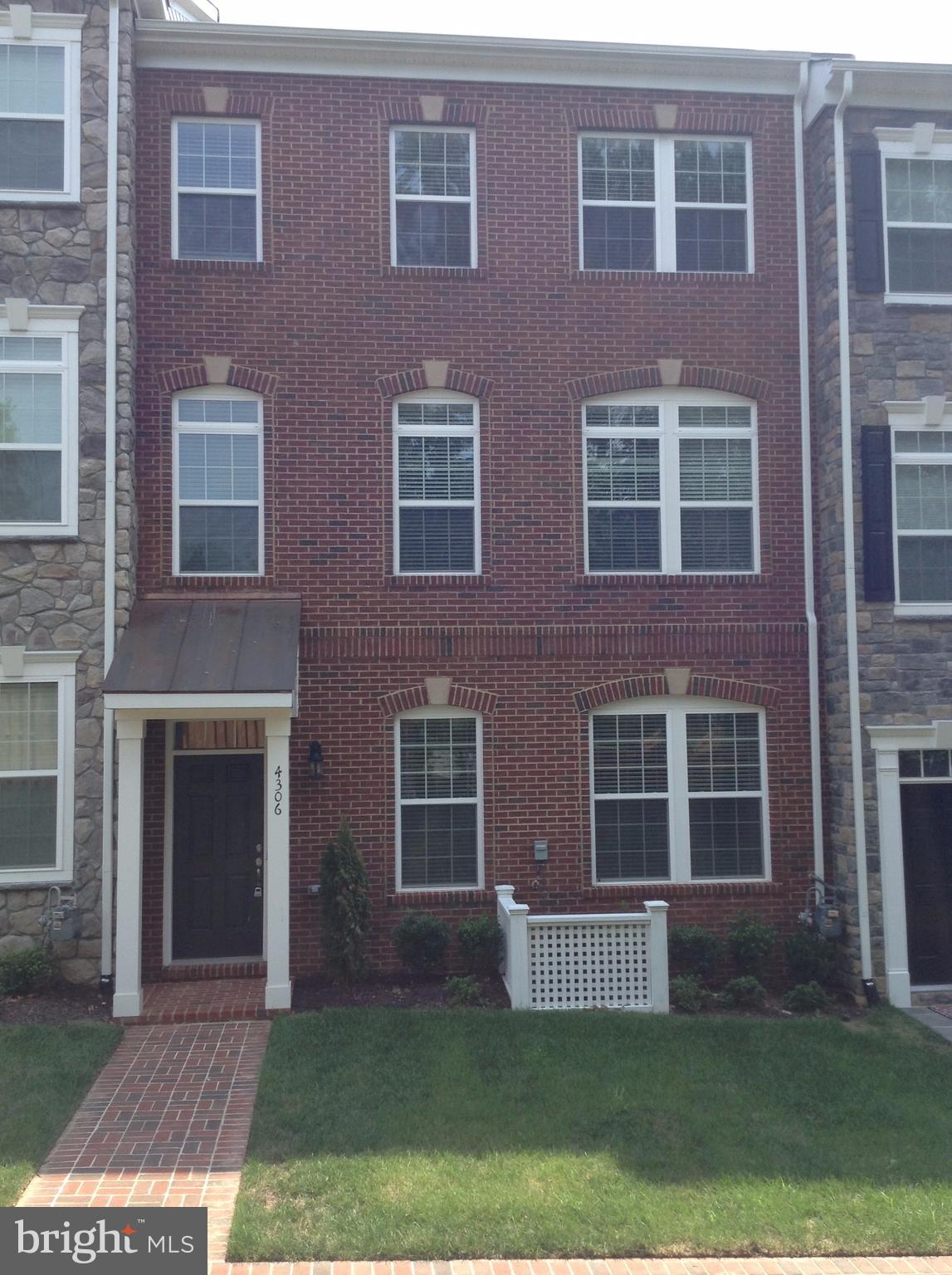 CANFIELD VILLAGE - Residential Lease