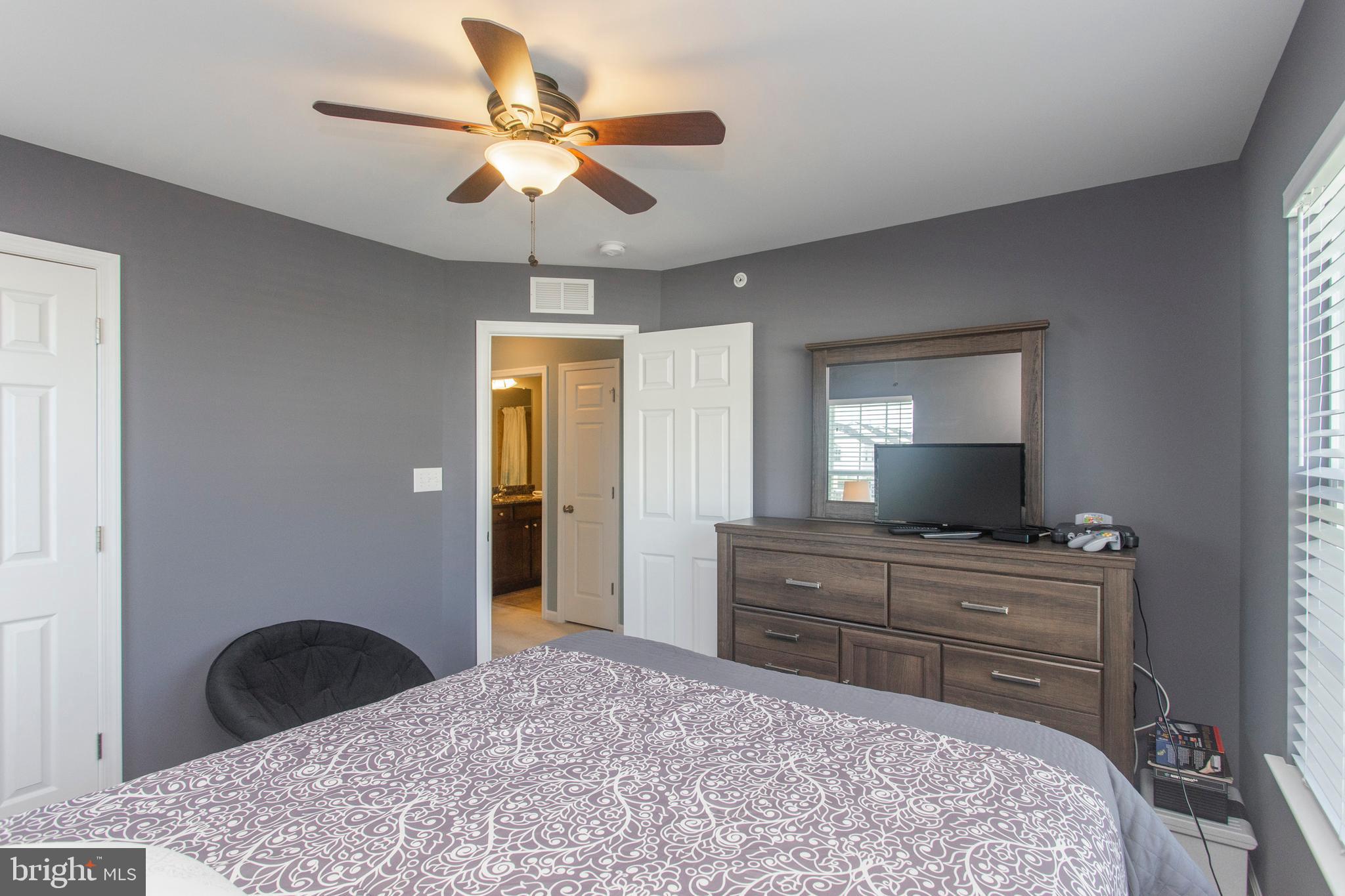 BIG OAK CROSSING - Residential