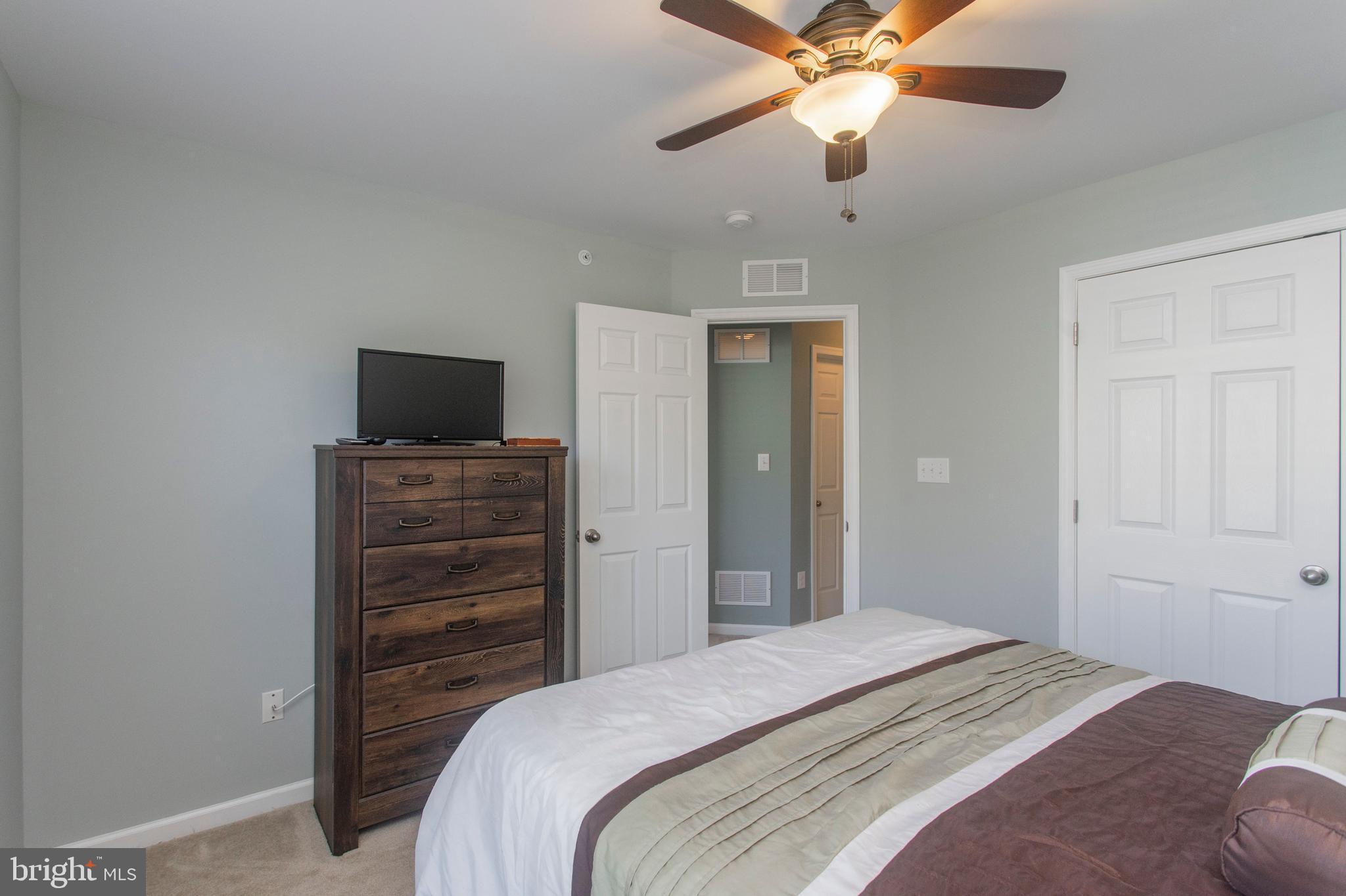 BIG OAK CROSSING - Residential