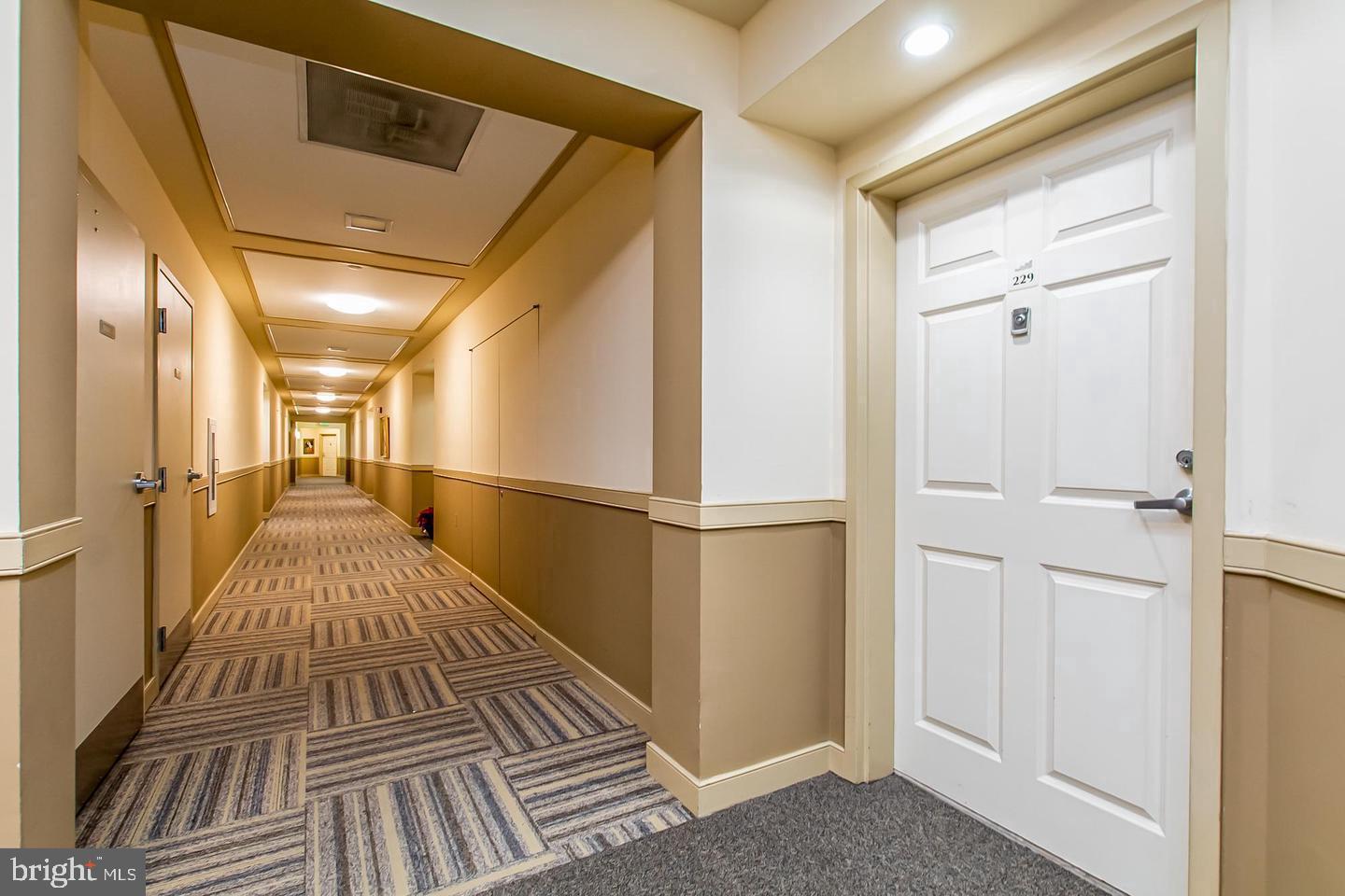 23 PIERSIDE DRIVE 229
