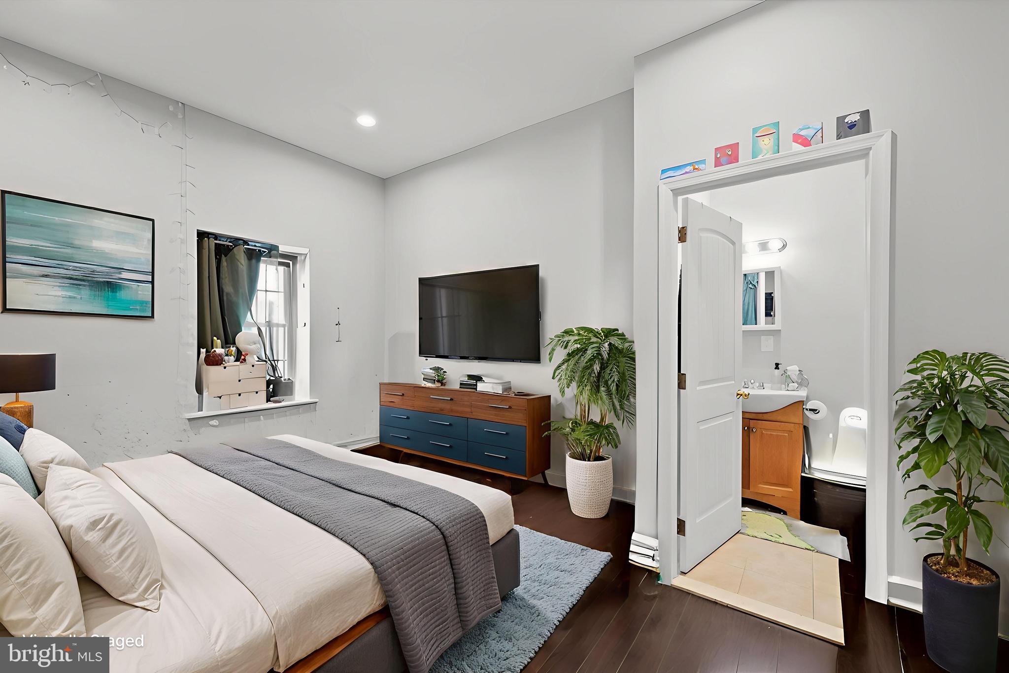 LUDLOW - Residential Income