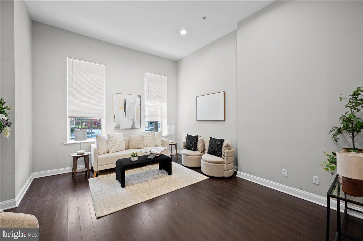 LUDLOW - Residential Income