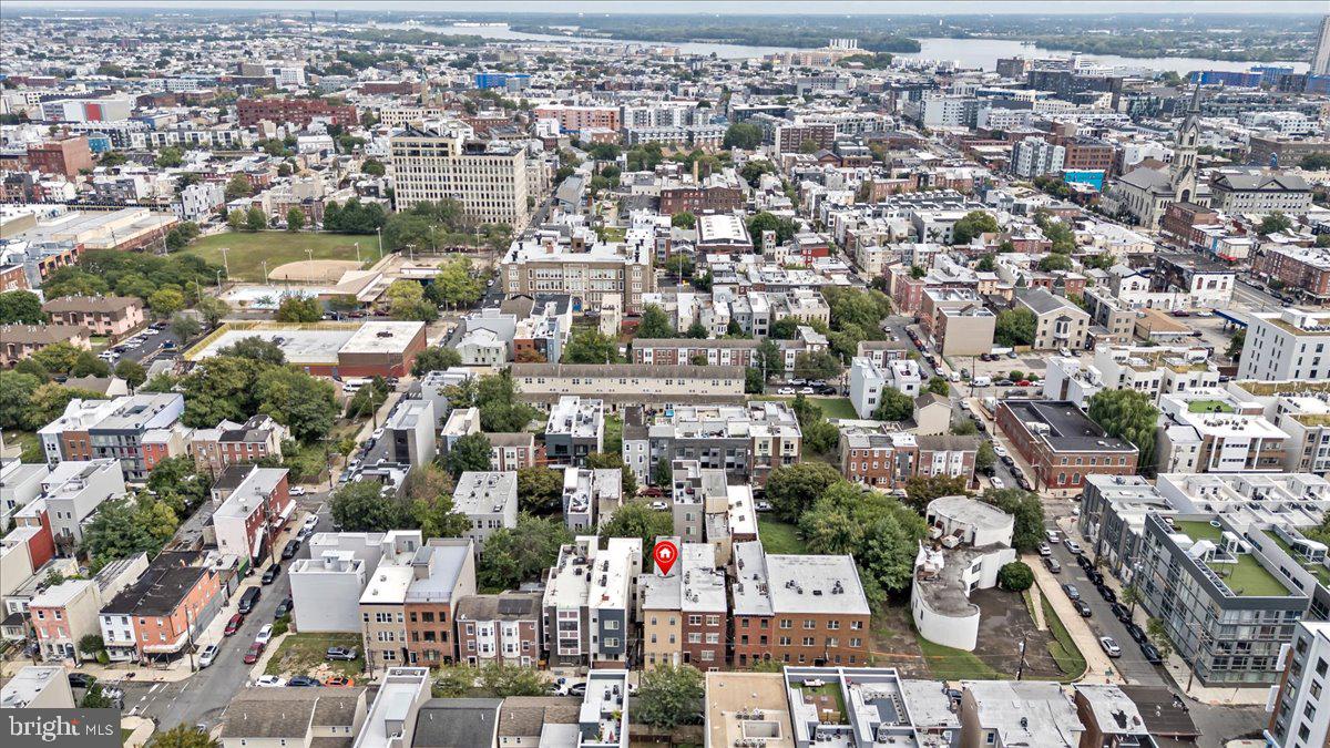 LUDLOW - Residential Income