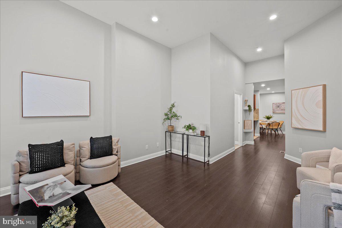 LUDLOW - Residential Income