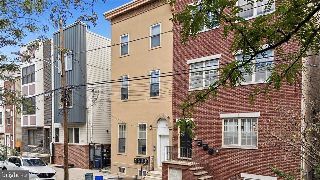 Photo of 1325 N Franklin Street, PHILADELPHIA, PA 19122 (MLS # PAPH2546658)