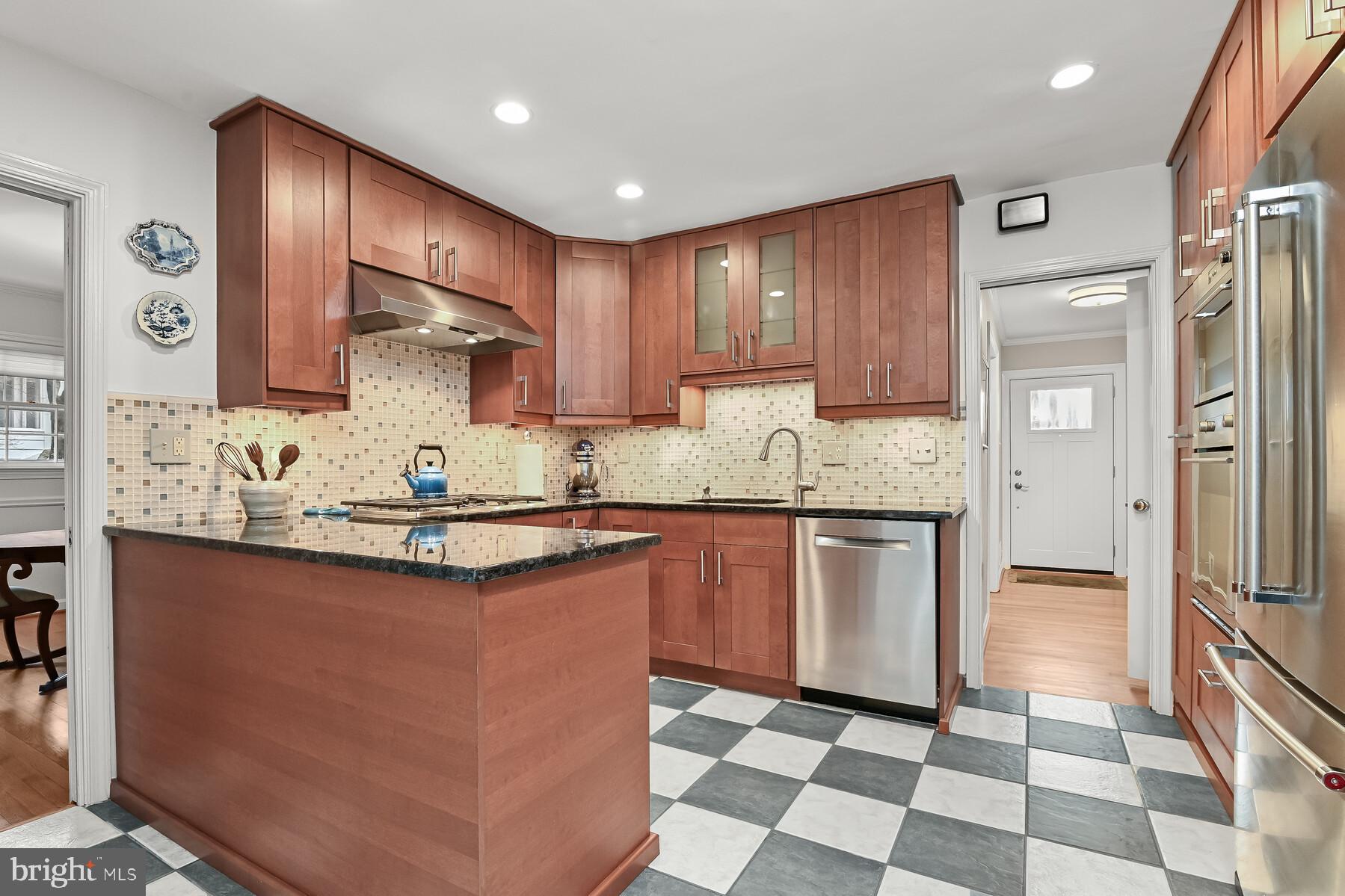 SPRINGFIELD - Residential