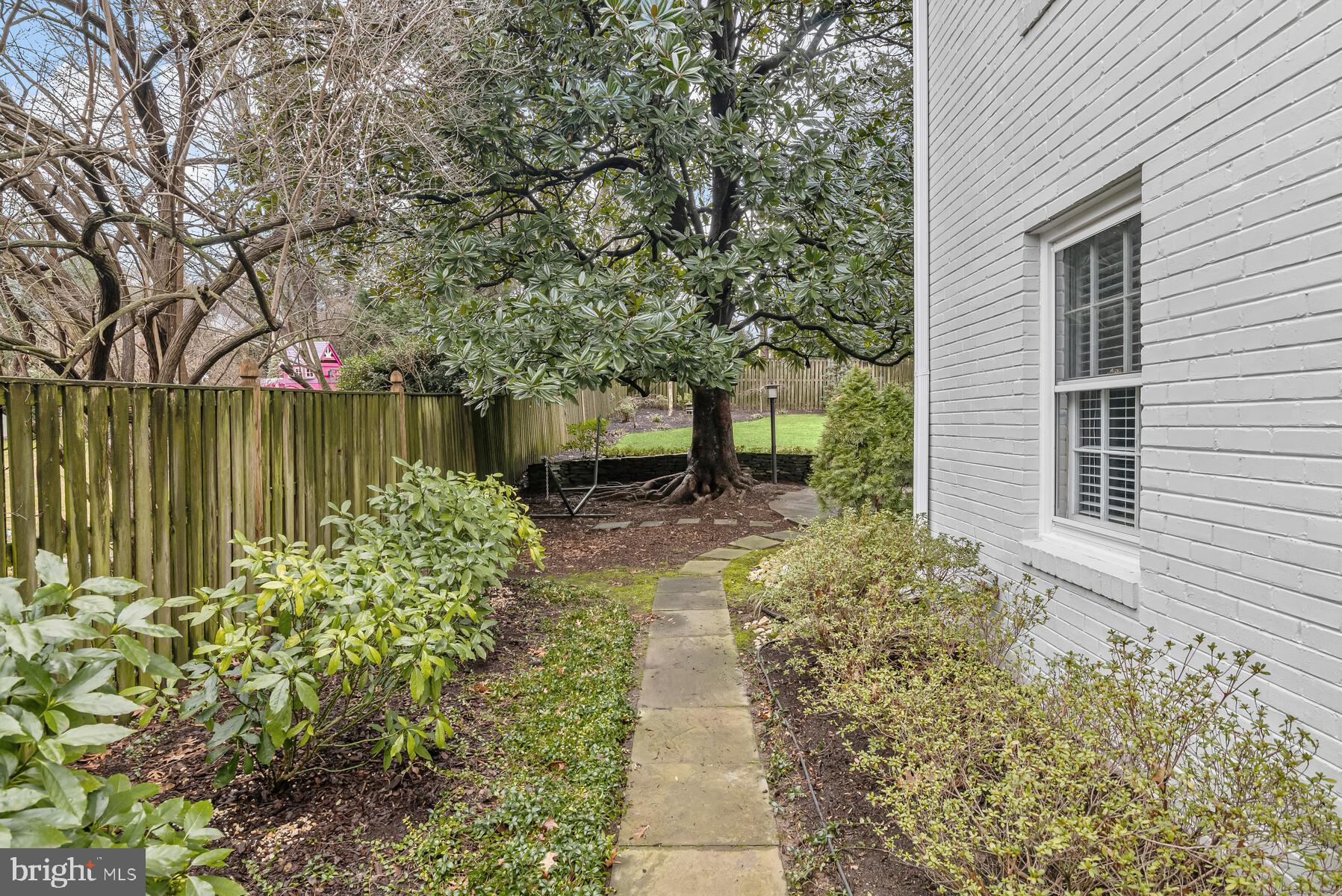 SPRINGFIELD - Residential