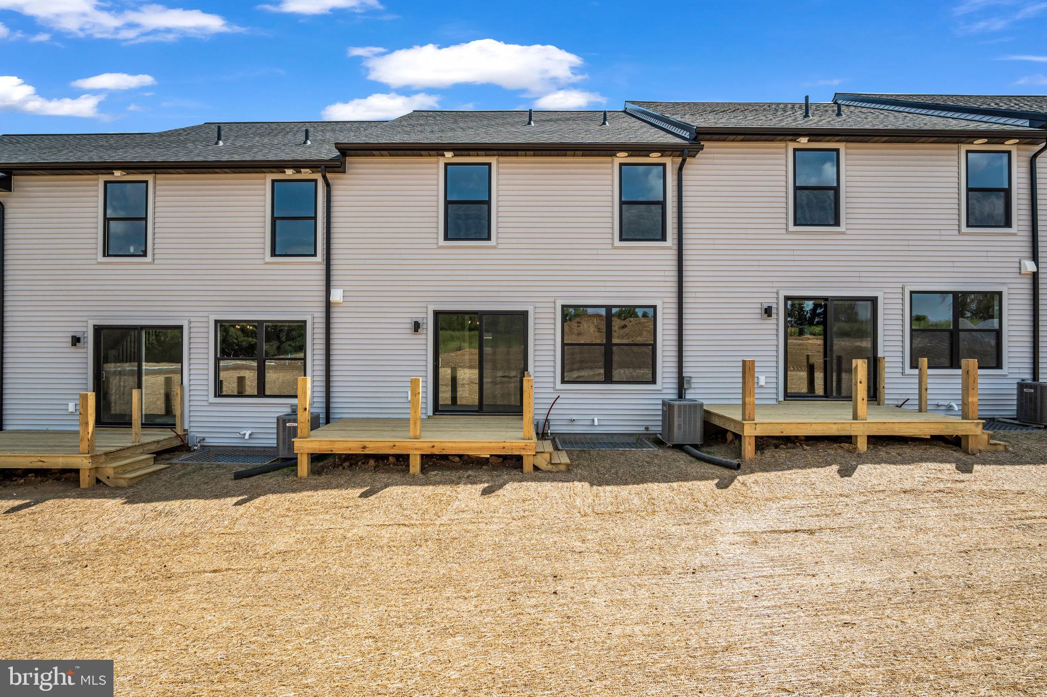 104 CANDLER WAY 088-16