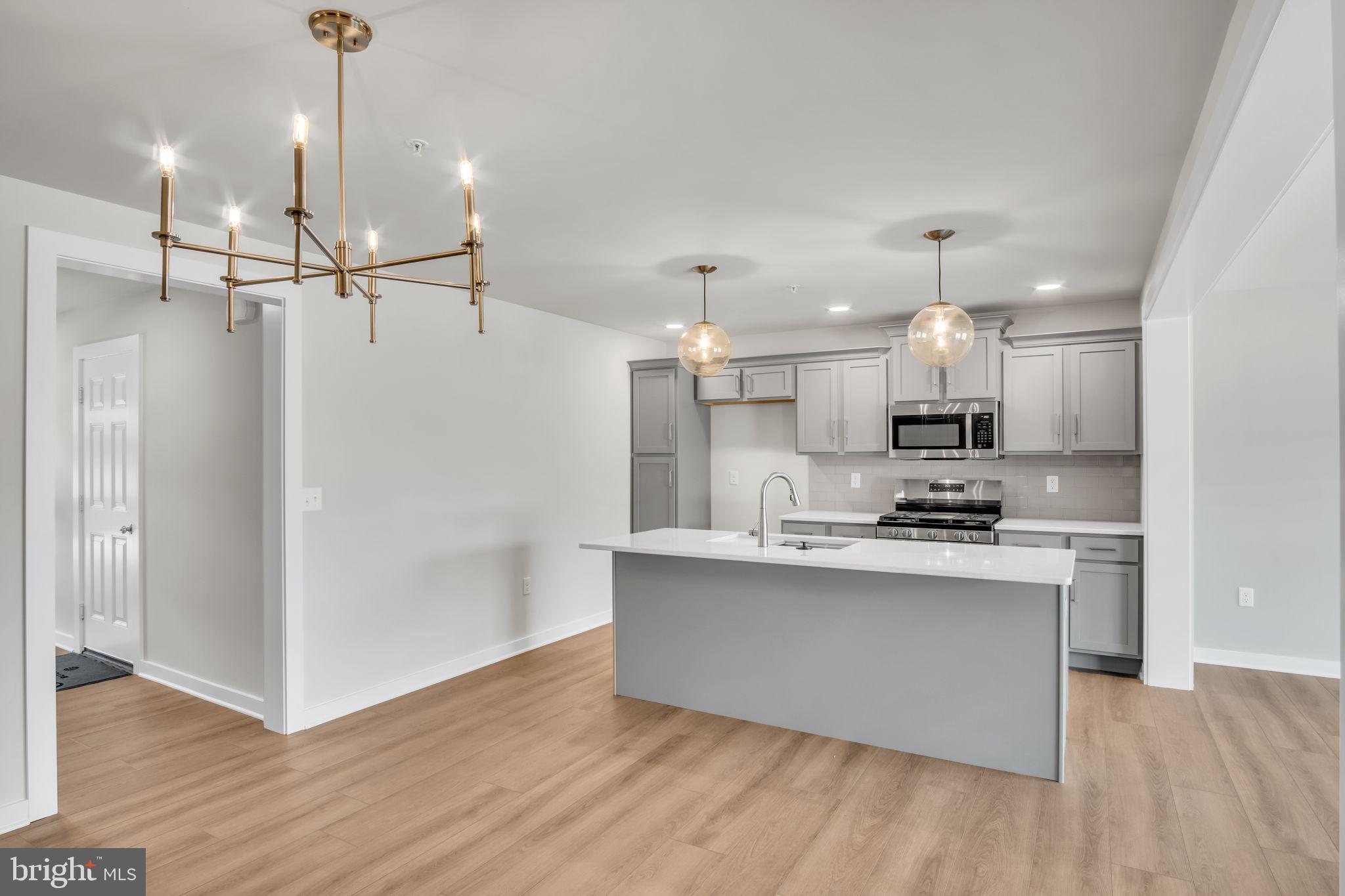 104 CANDLER WAY 088-16