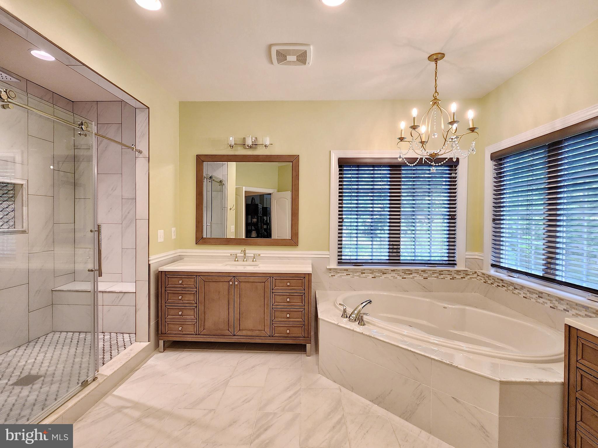 BULL RUN WOODS - Residential