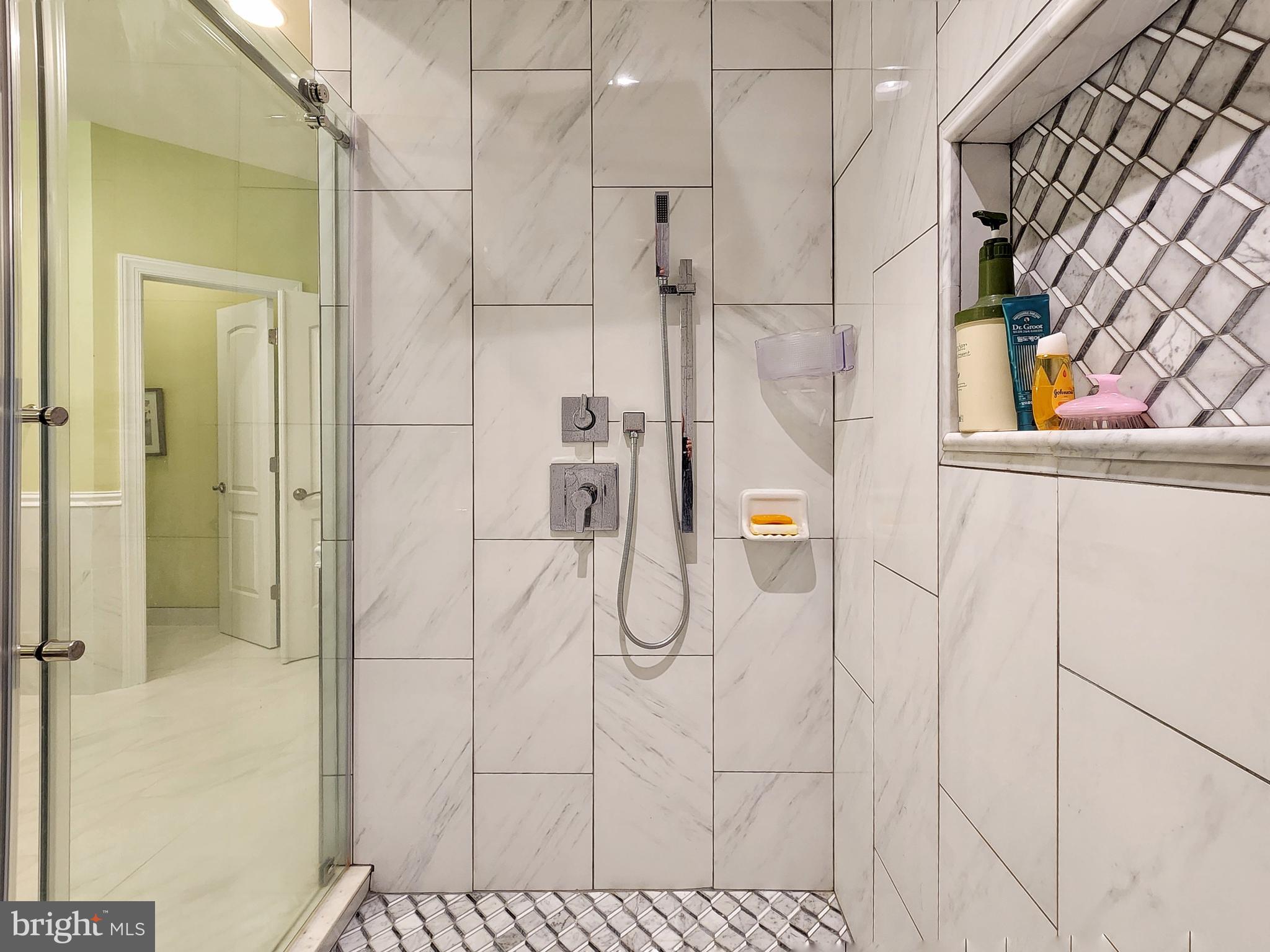 BULL RUN WOODS - Residential