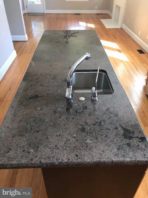 PHILLIPS - Residential Lease