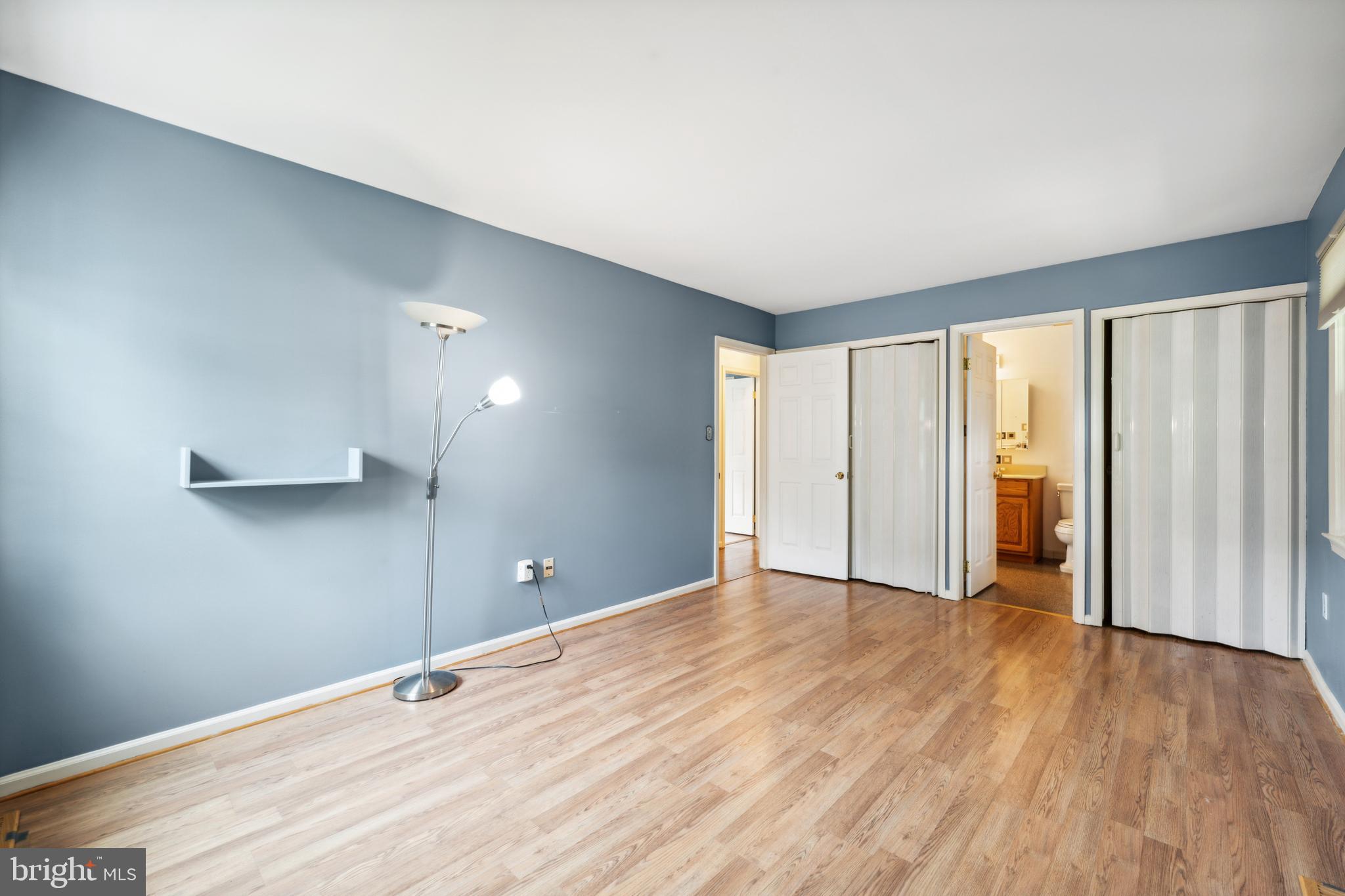 ROLLING VALLEY - Residential