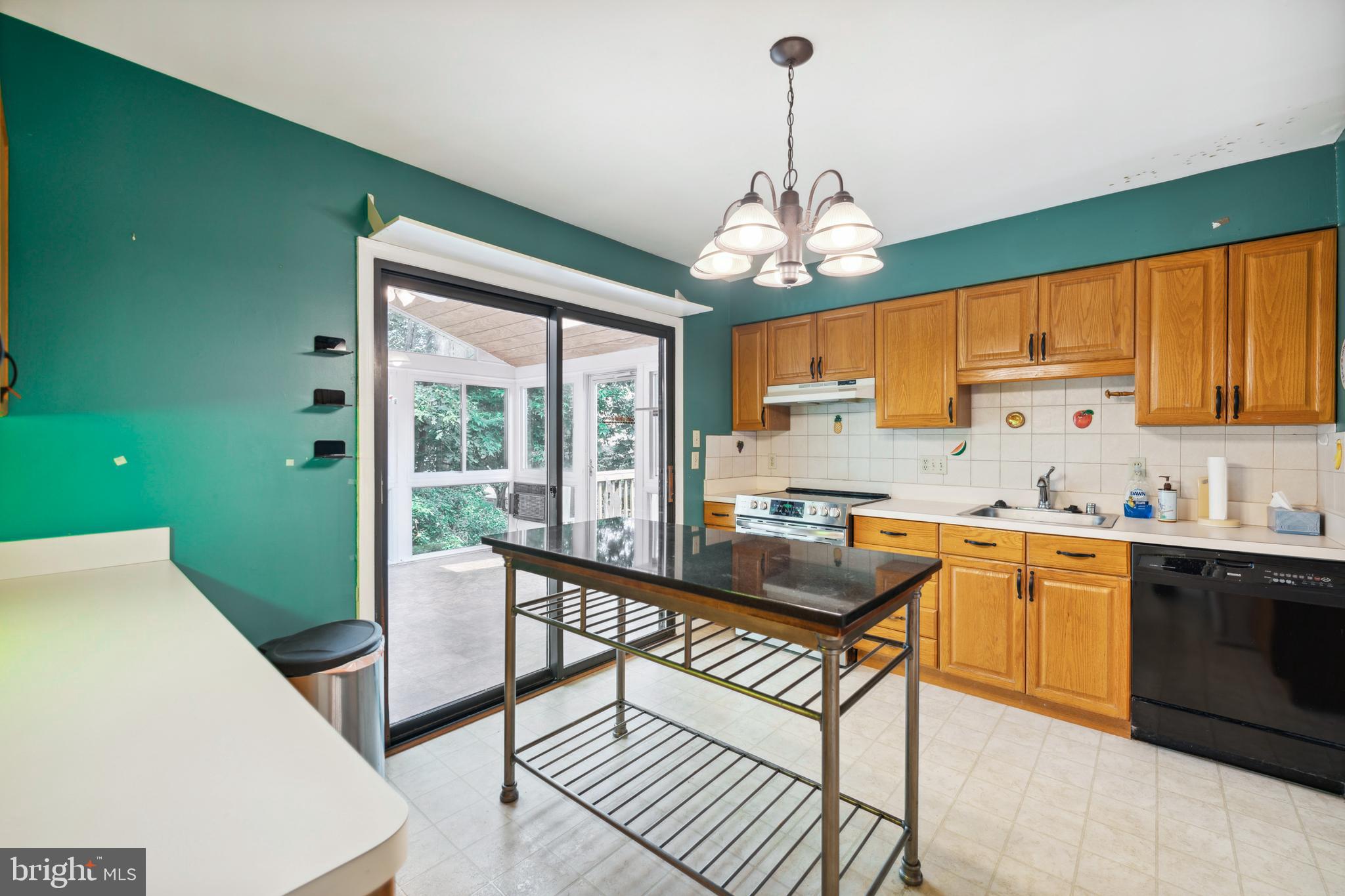 ROLLING VALLEY - Residential