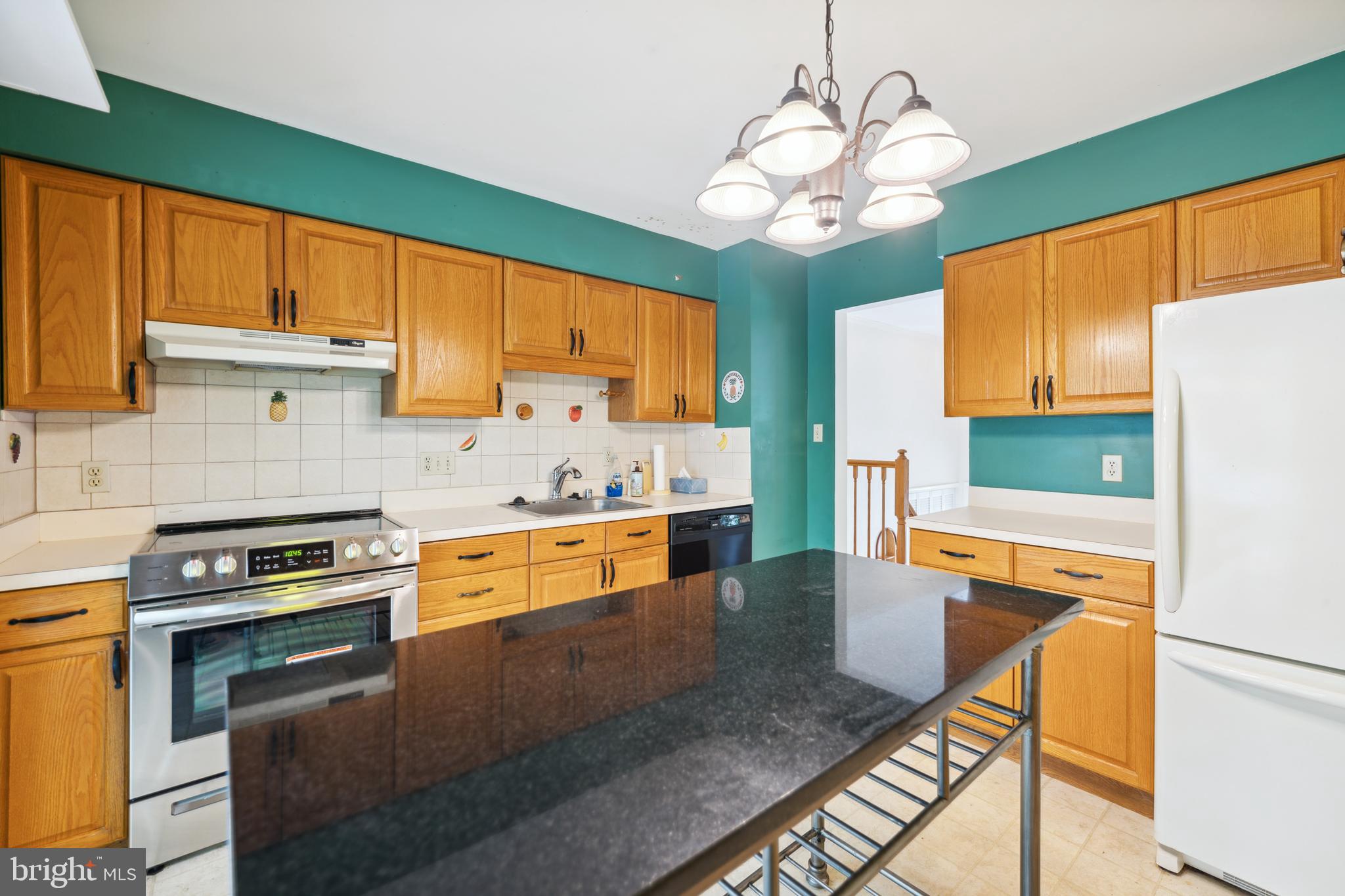 ROLLING VALLEY - Residential