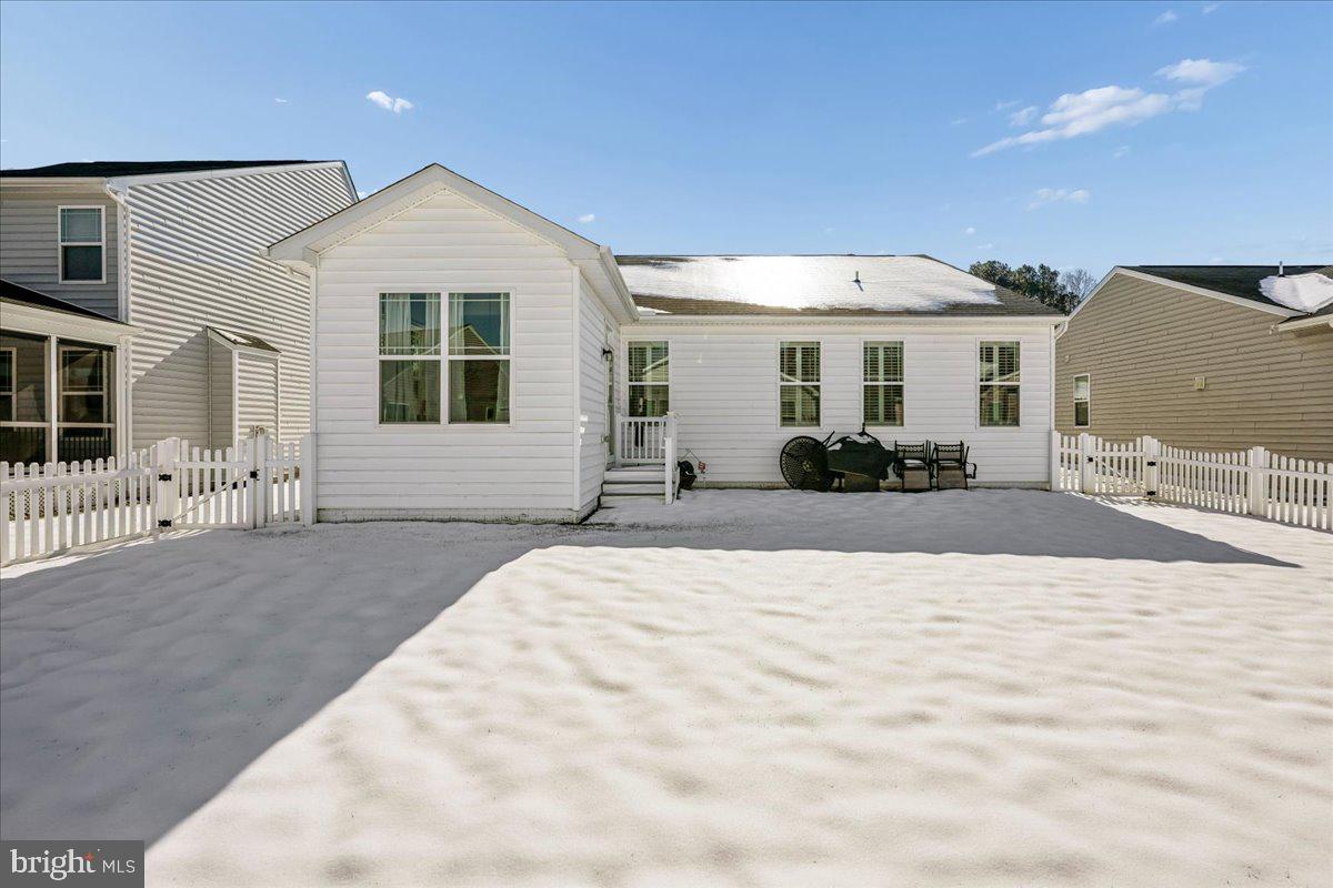 VILLAGES AT RED MILL POND - Residential