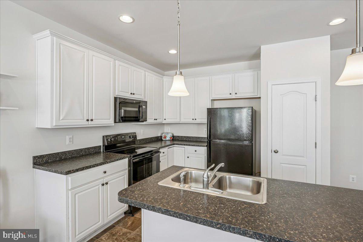 VILLAGES AT RED MILL POND - Residential