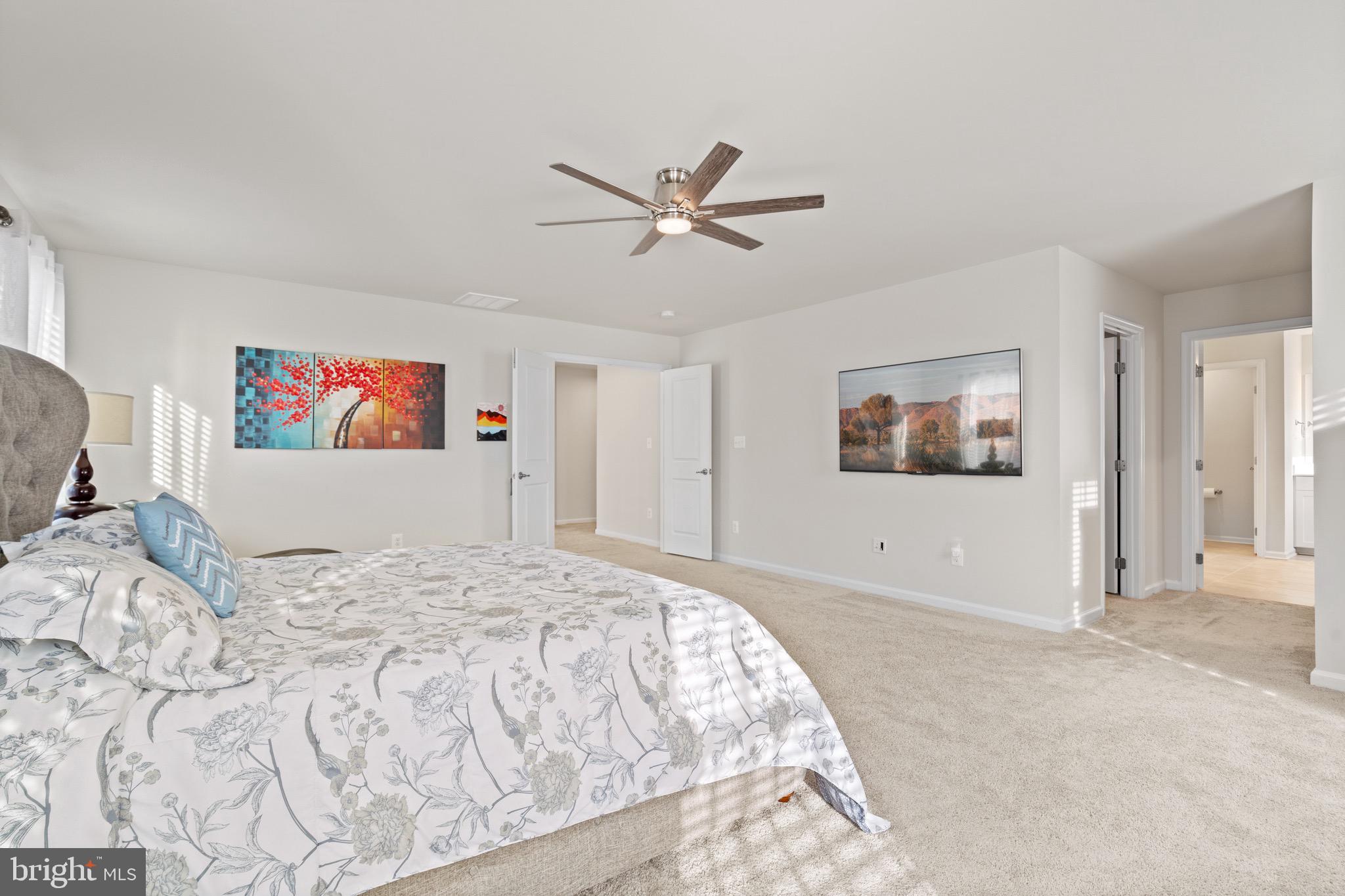 MAY'S QUARTER - Residential