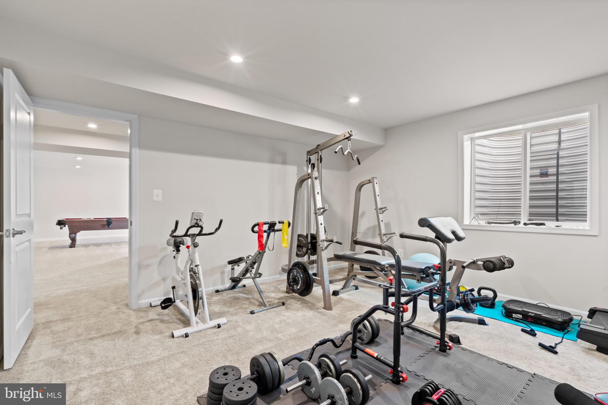 MAY'S QUARTER - Residential