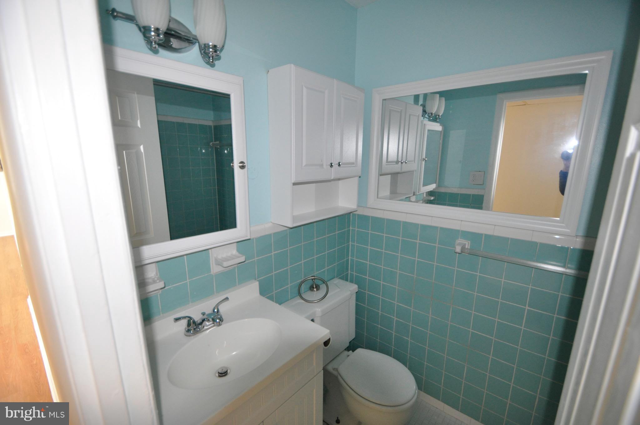 BOLLING BROOK - Residential Lease