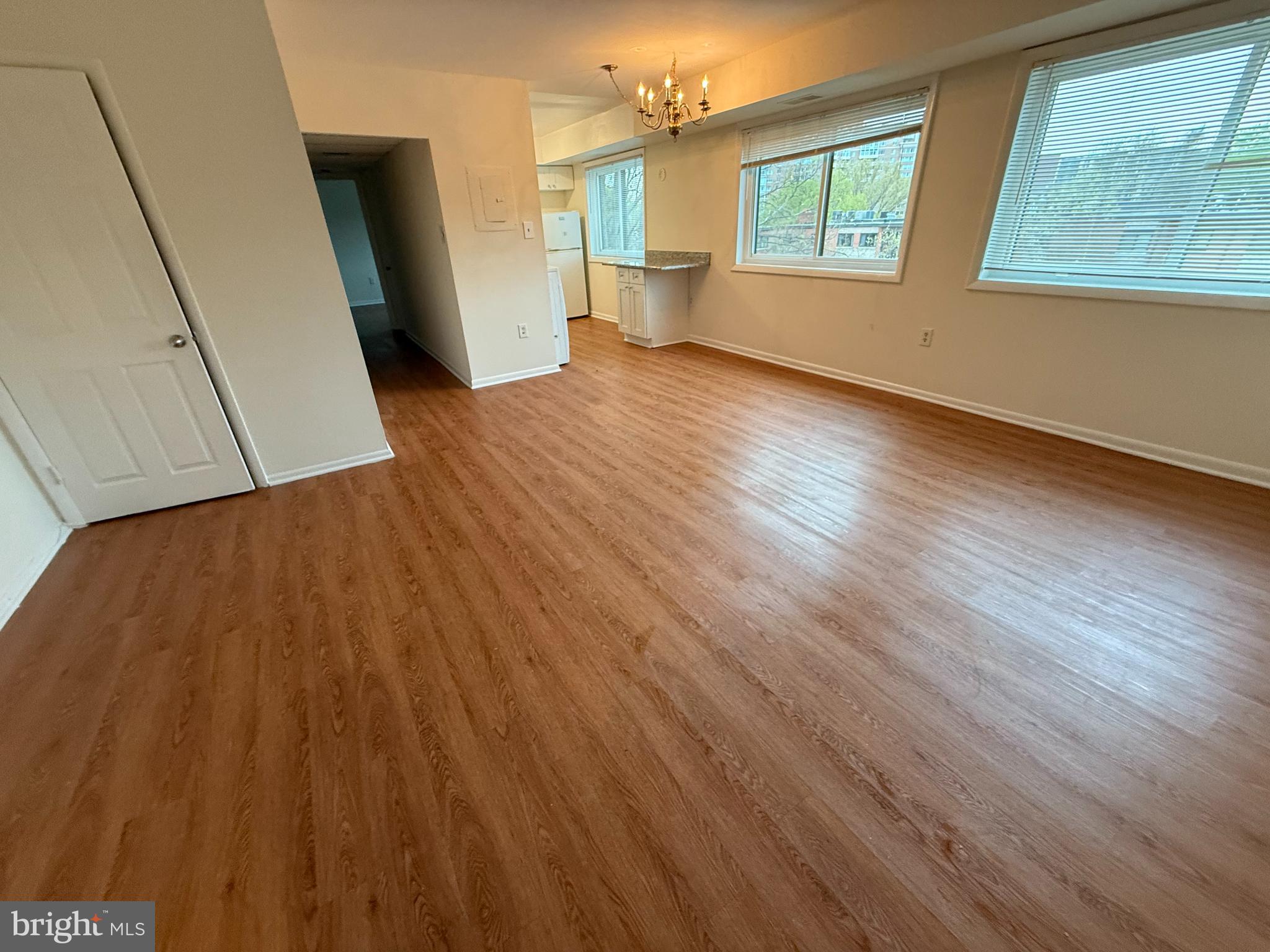 BOLLING BROOK - Residential Lease