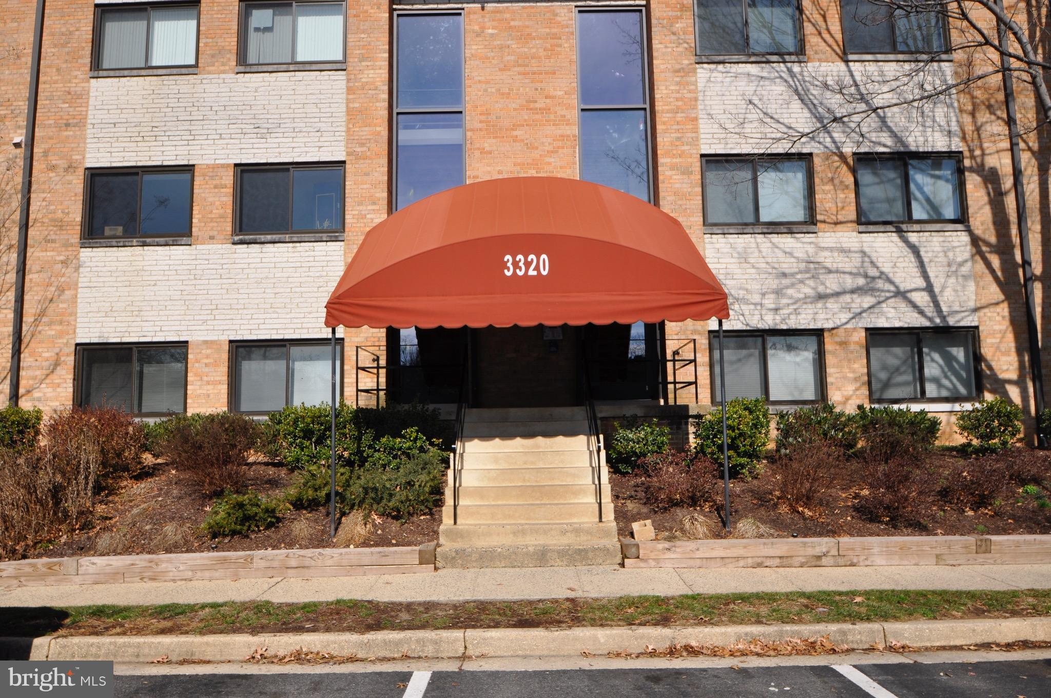 BOLLING BROOK - Residential Lease