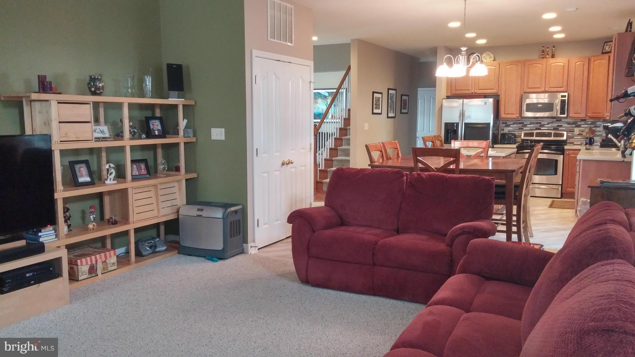 HUNTERS BROOKE SUB - Residential