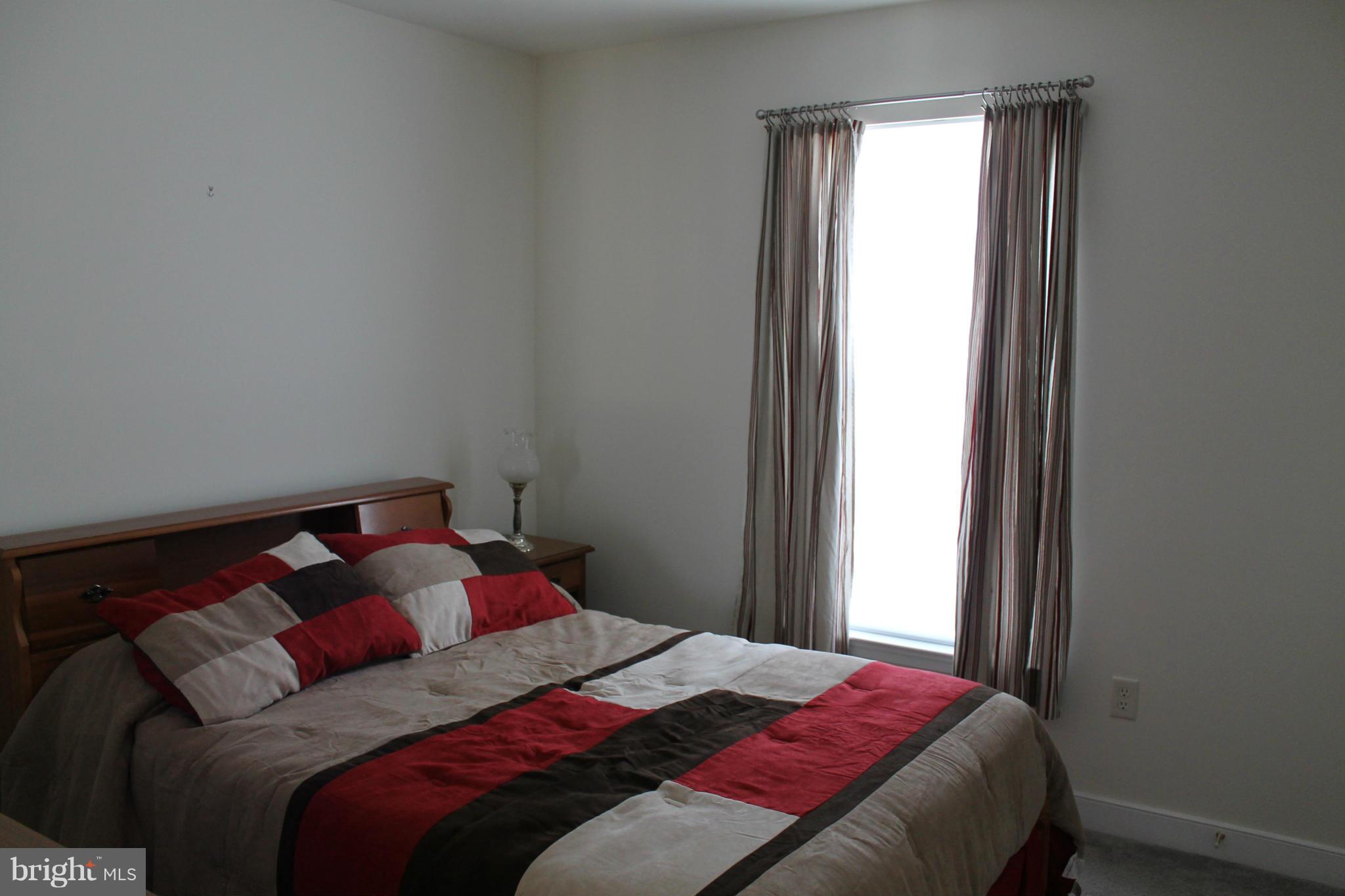 HUNTERS BROOKE SUB - Residential