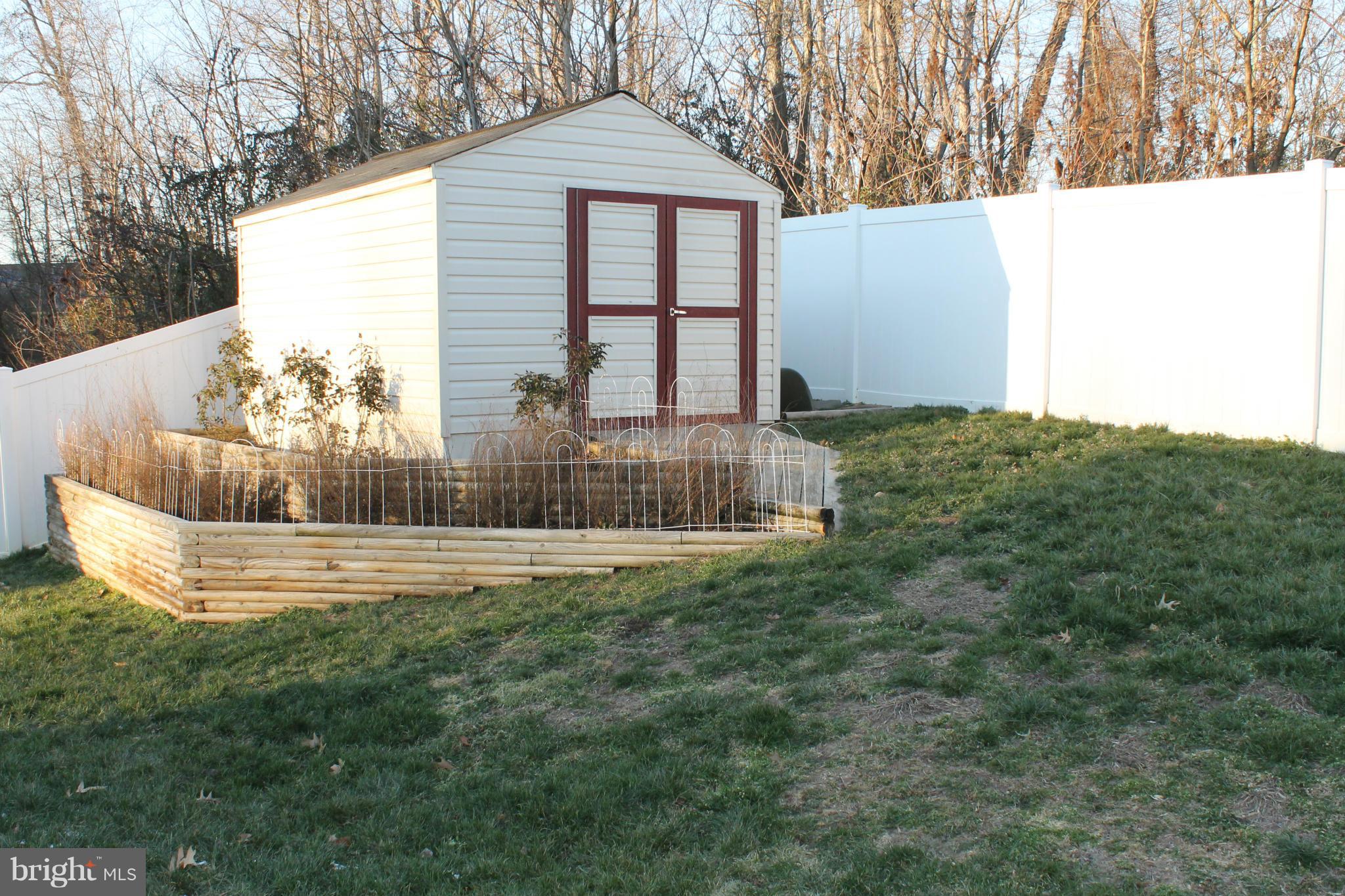 HUNTERS BROOKE SUB - Residential