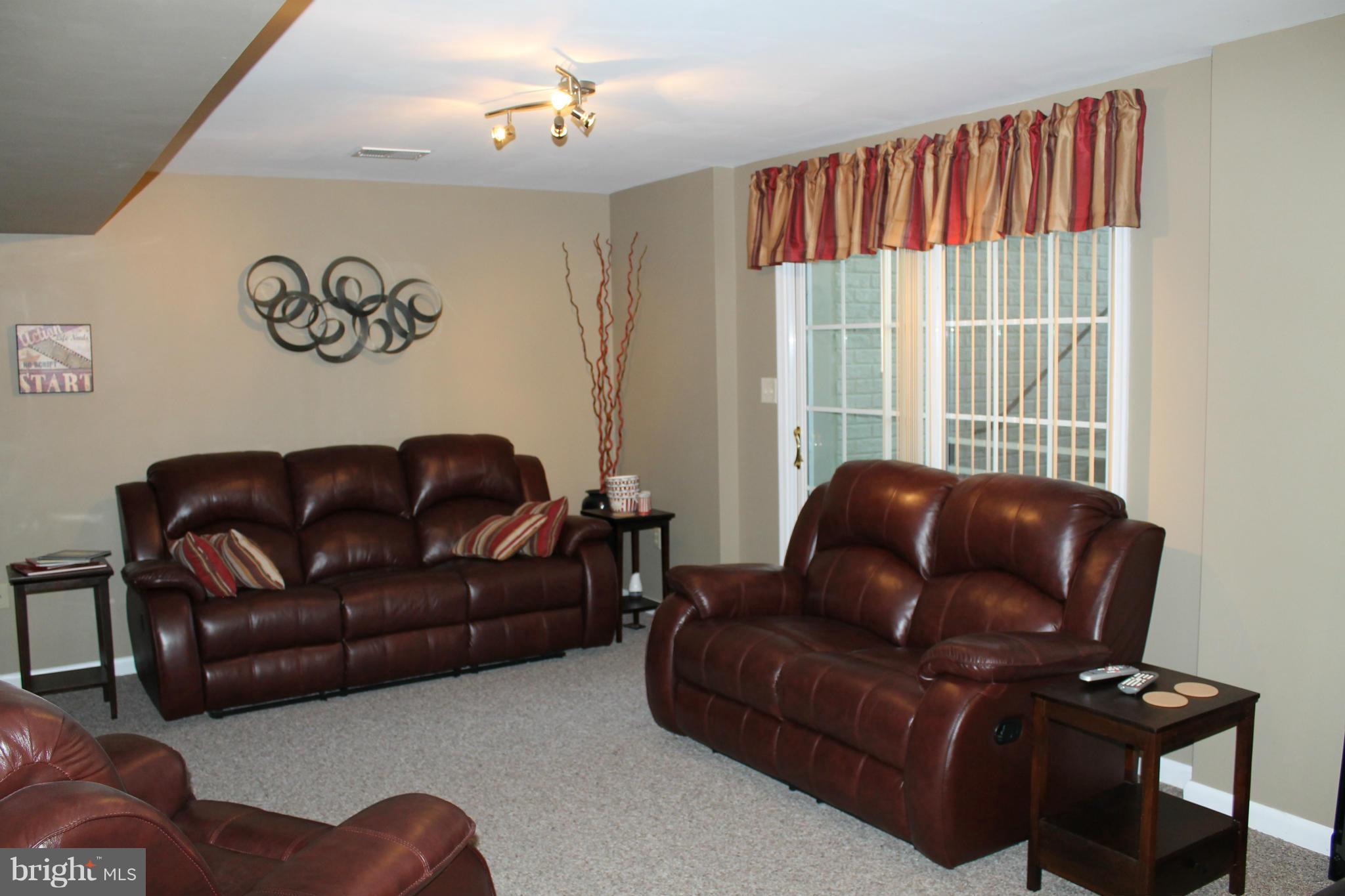 HUNTERS BROOKE SUB - Residential