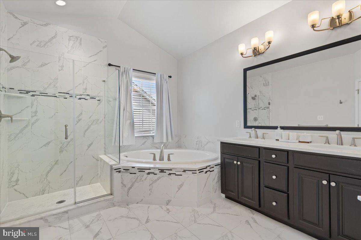 10815 FLYING CHANGE COURT