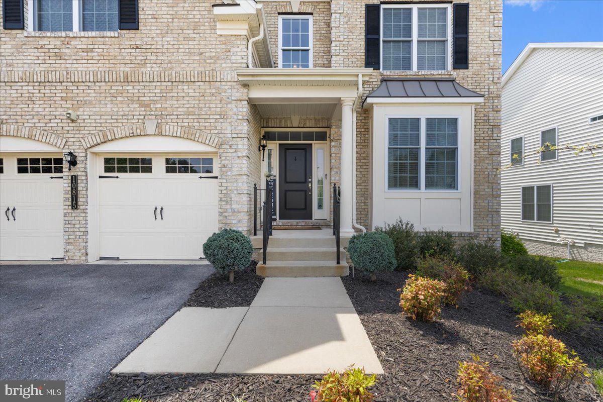 10815 FLYING CHANGE COURT