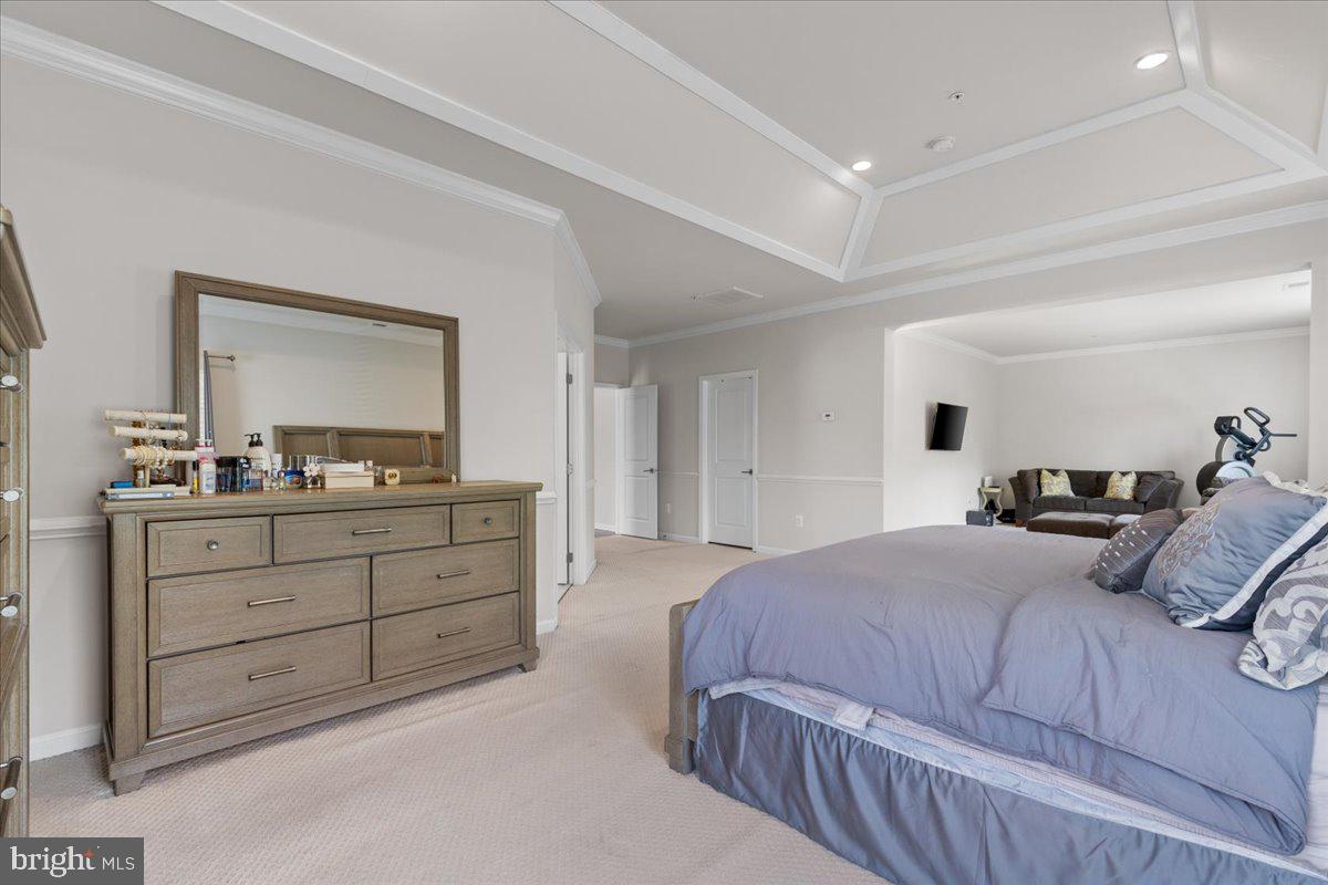 MARLBORO RIDGE MEADOWS - Residential