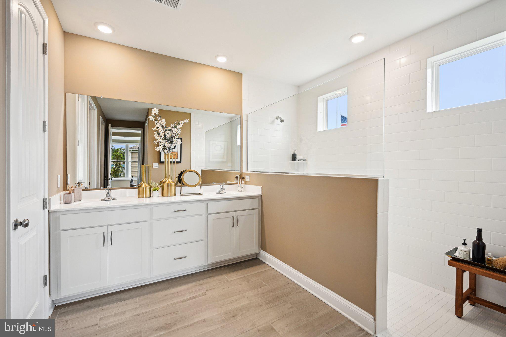 WOODFIELD PRESERVE - Residential