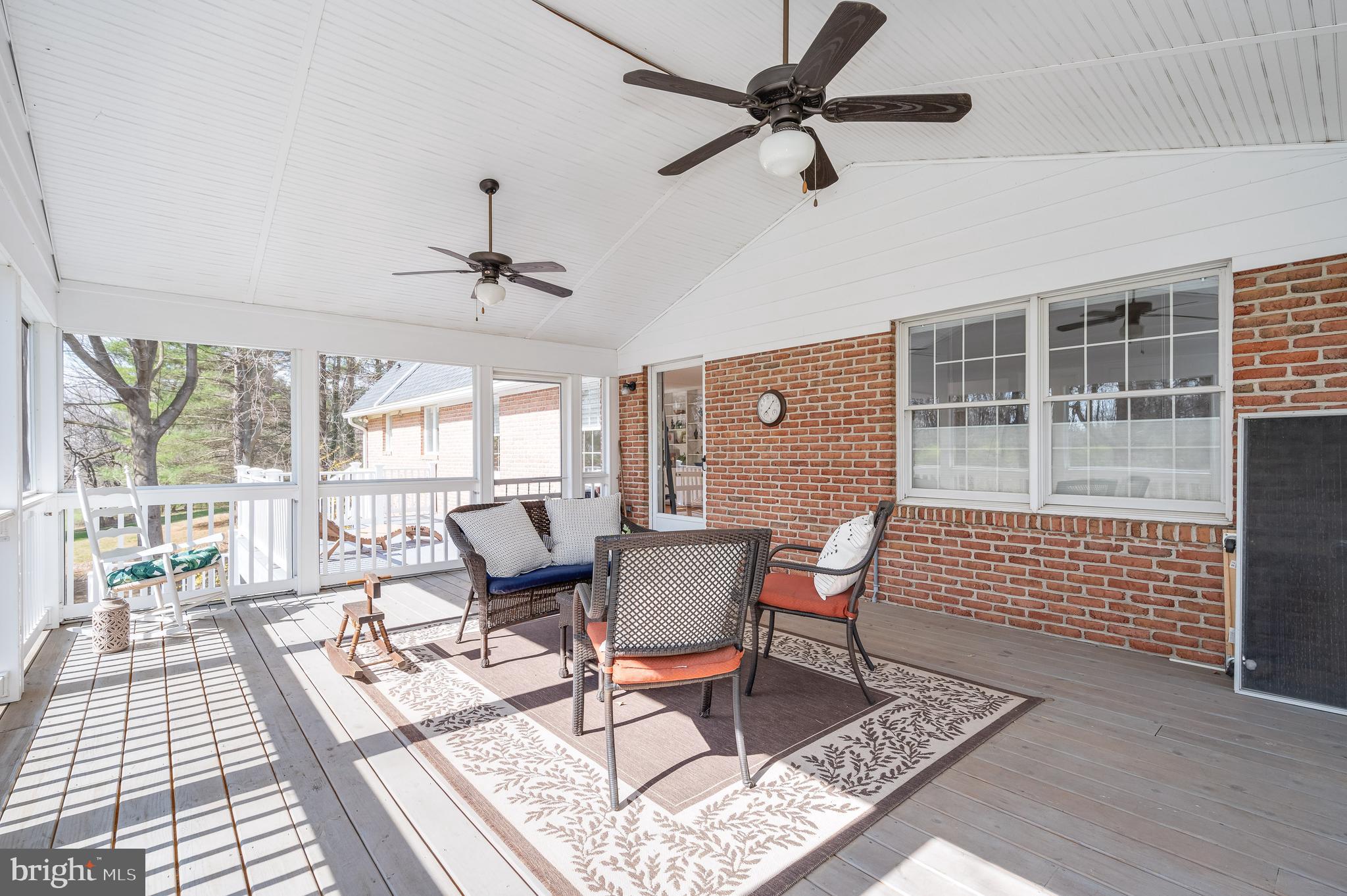 BEELINE ESTATES - Residential