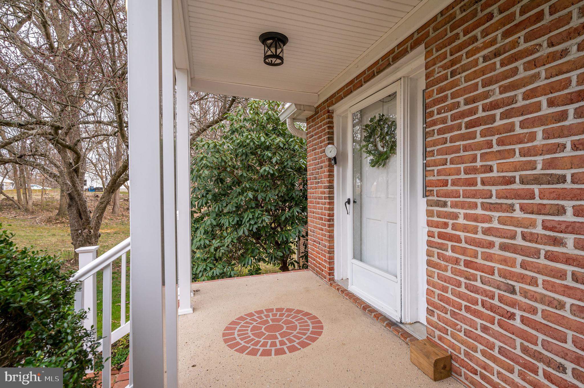 BEELINE ESTATES - Residential