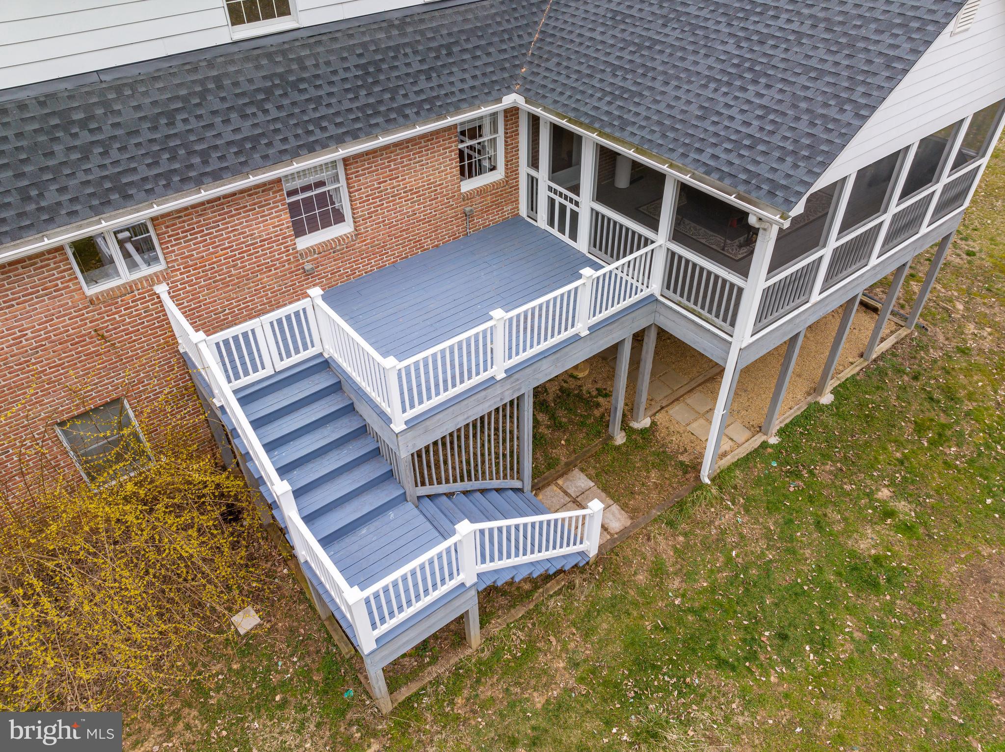 BEELINE ESTATES - Residential