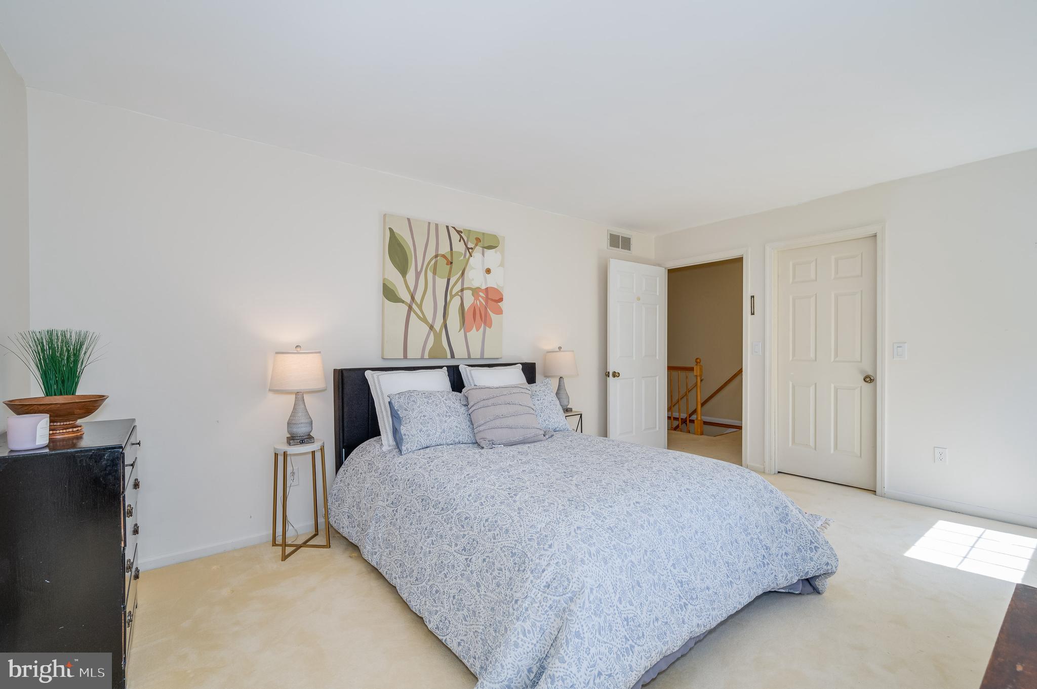 BEELINE ESTATES - Residential