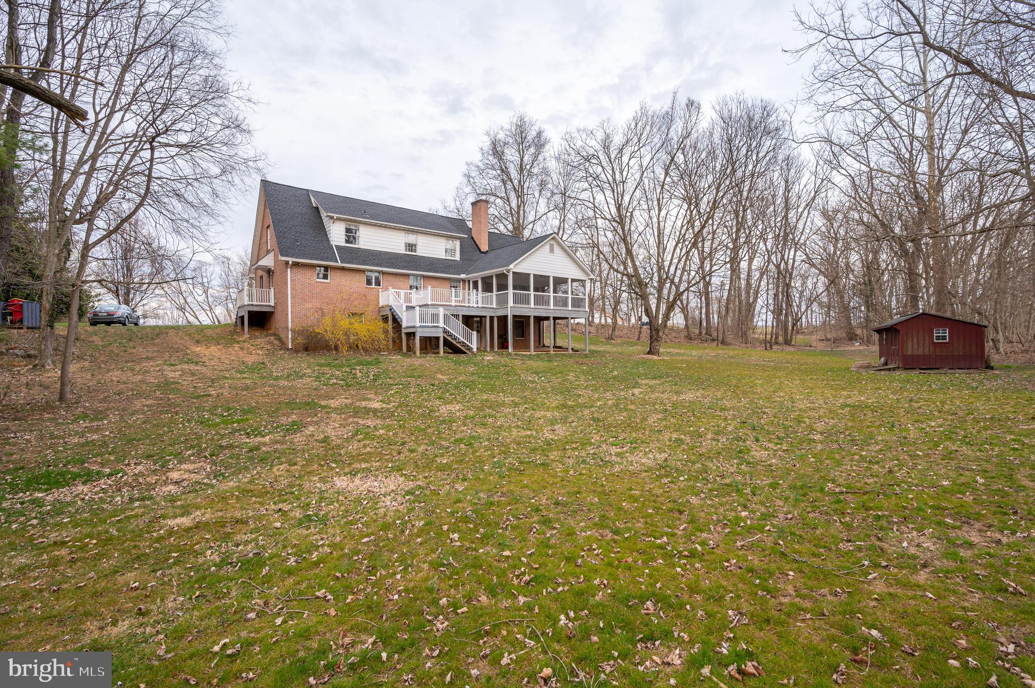 BEELINE ESTATES - Residential