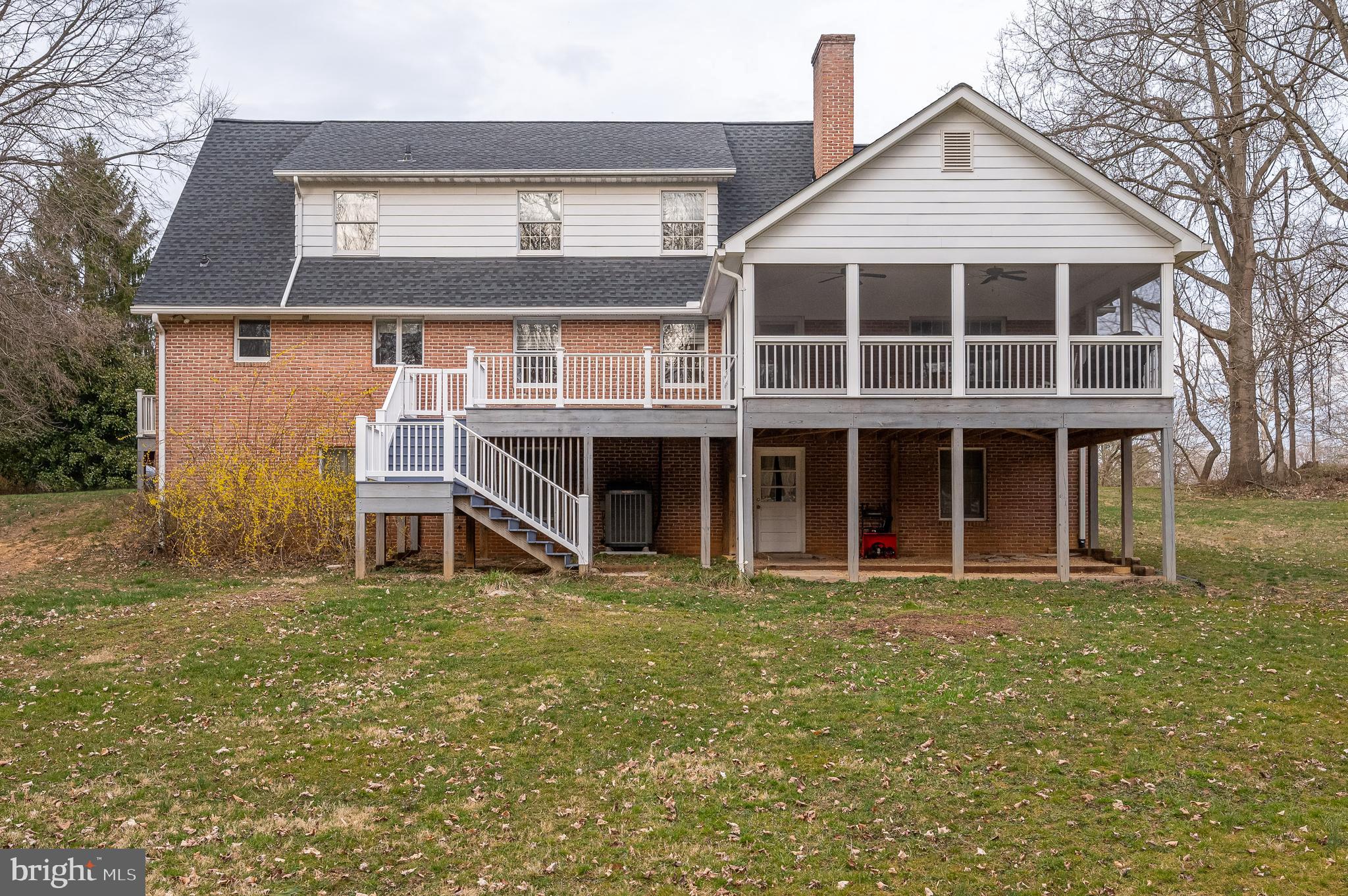 BEELINE ESTATES - Residential