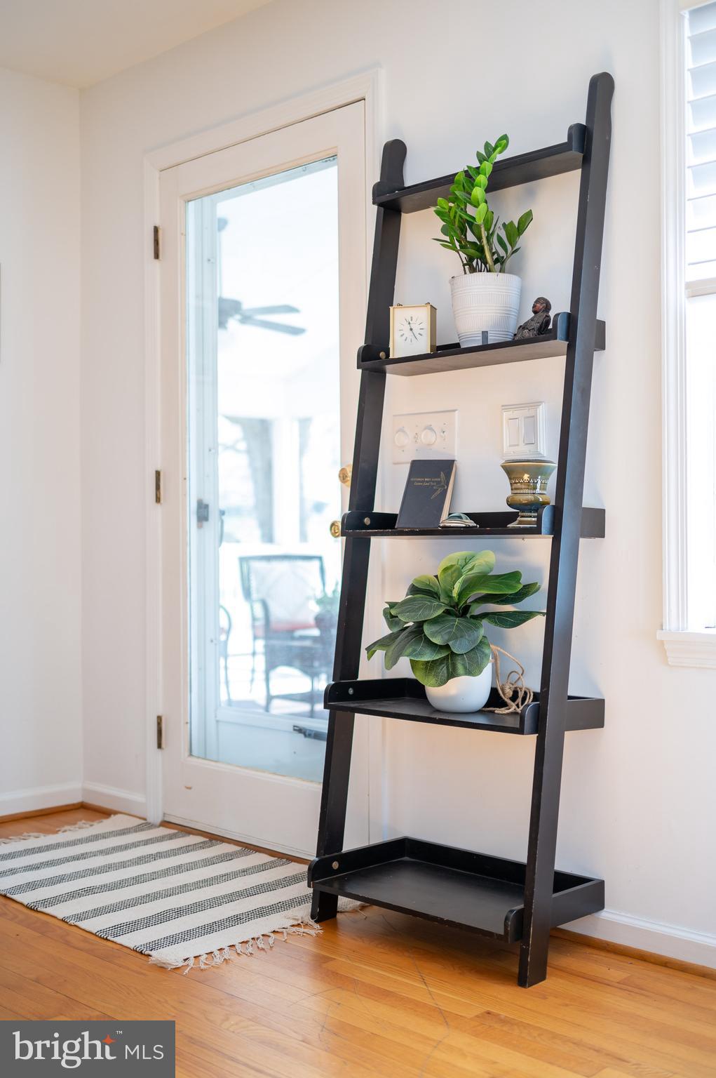 BEELINE ESTATES - Residential