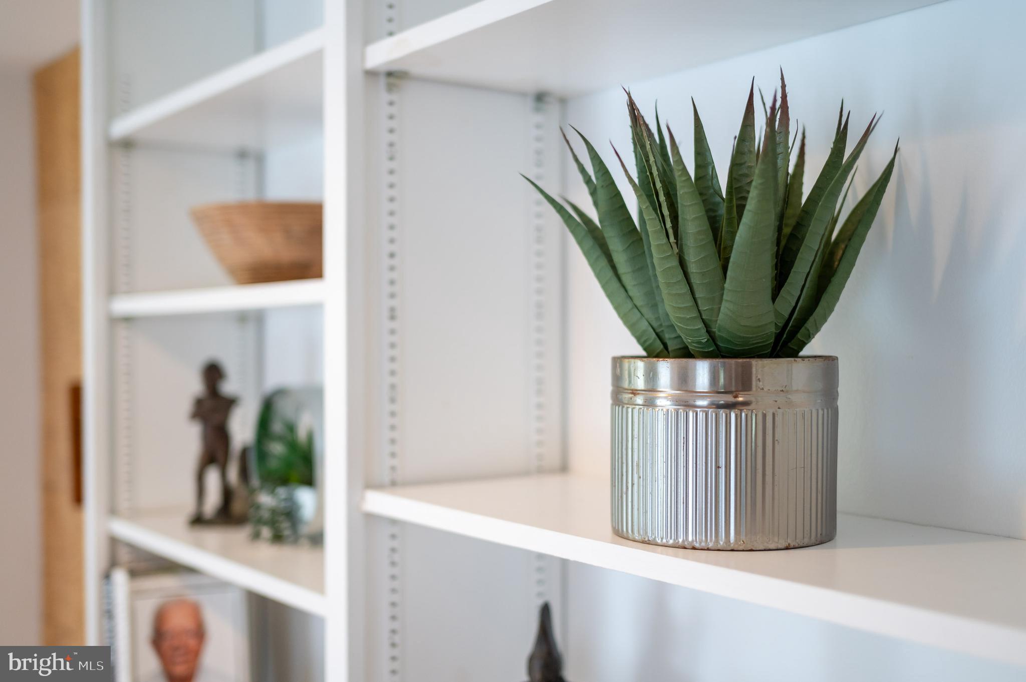 BEELINE ESTATES - Residential