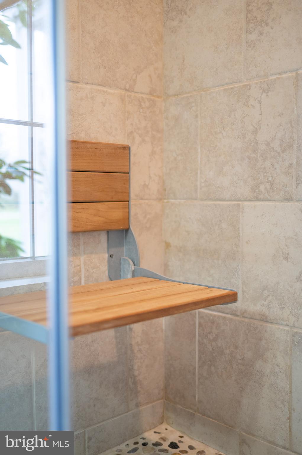 BEELINE ESTATES - Residential